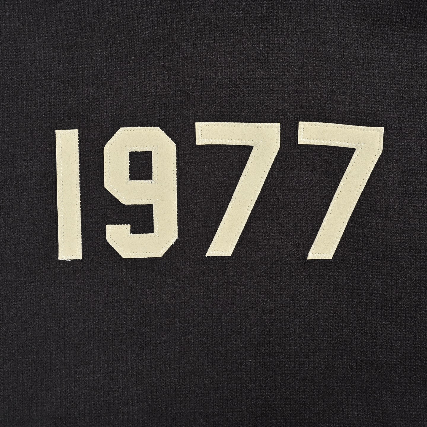 Fear Of God -Essentials 22Fw 1977植绒连帽毛衣