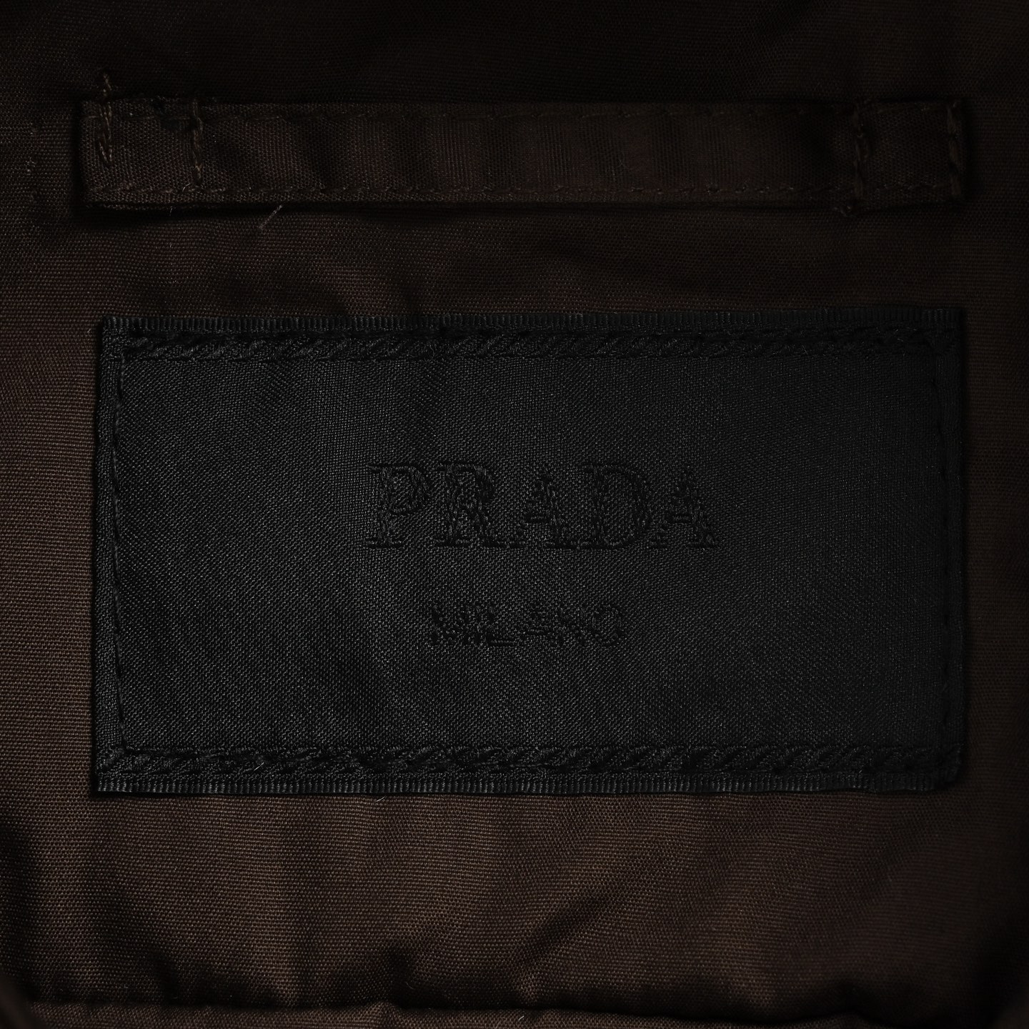 Prada/普拉达 口袋倒三角棉服外套