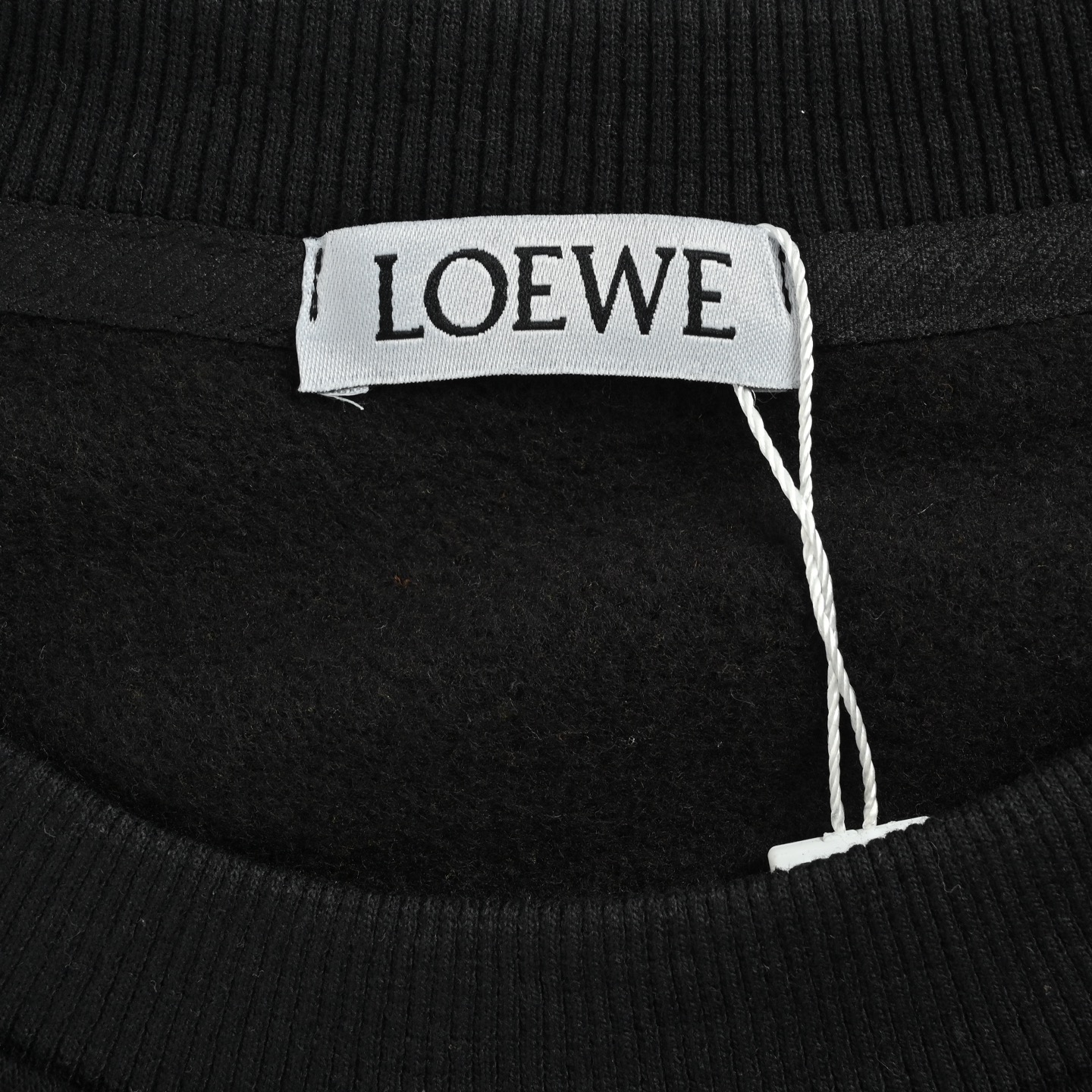 Loewe/罗意威 25Fw 假口袋印花圆领卫衣