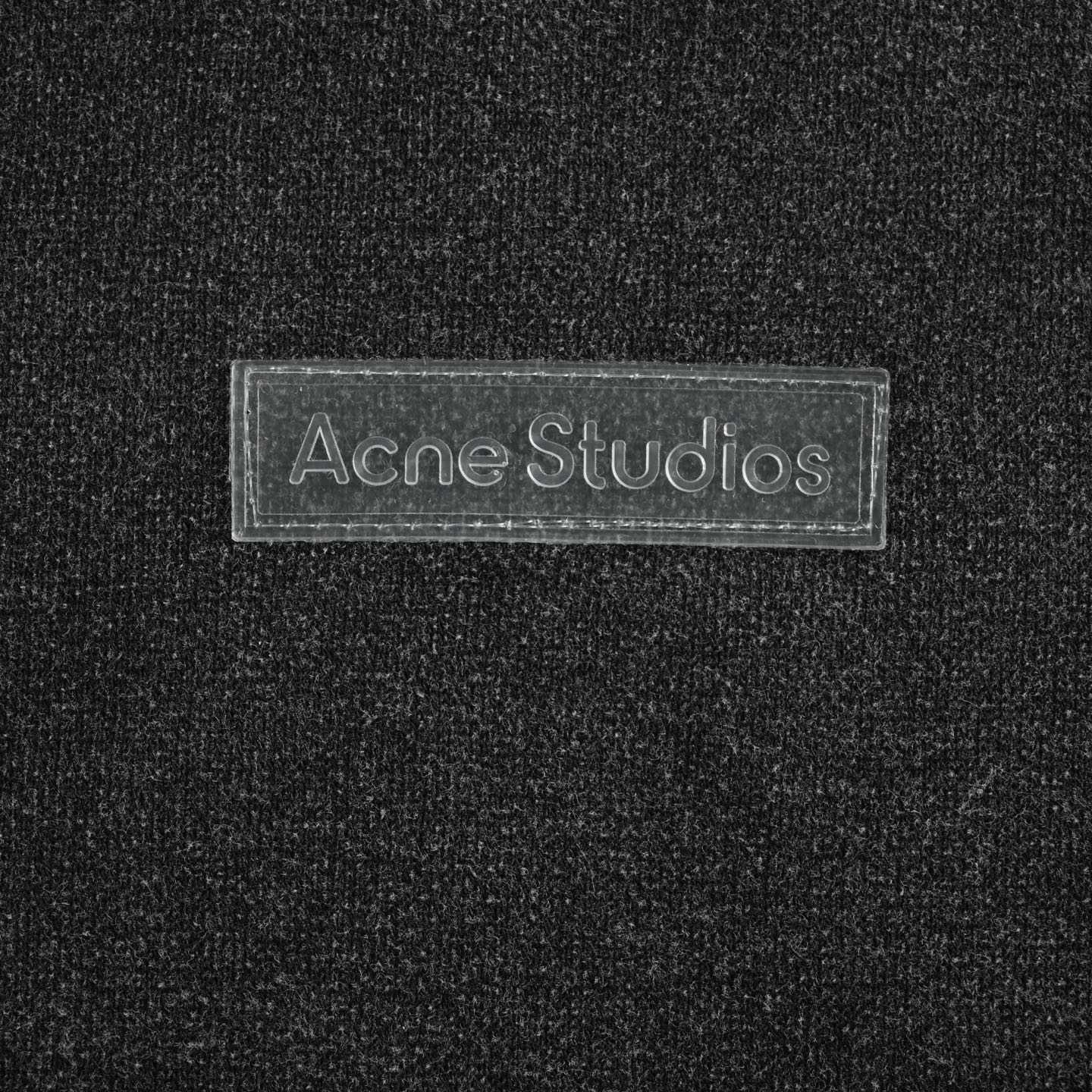 Acne Studios 水洗褪色后背小硅胶做旧连帽卫衣 洗水黑