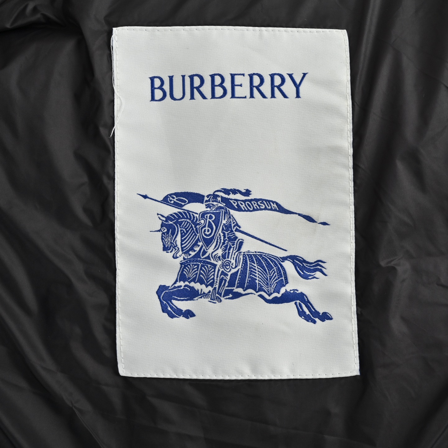 Burberry/巴宝莉 皮章格纹羽绒马甲