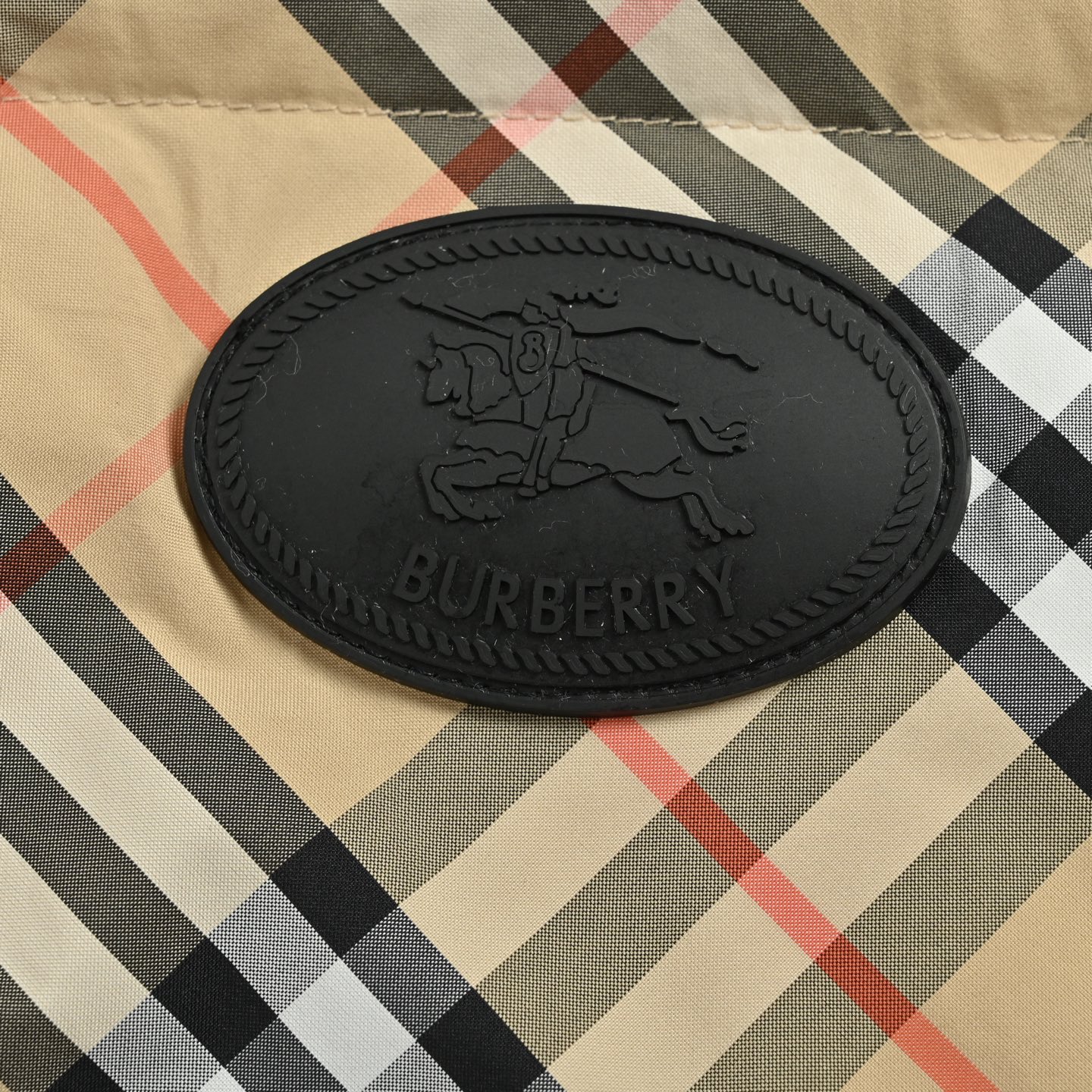 Burberry/巴宝莉 皮章格纹羽绒马甲