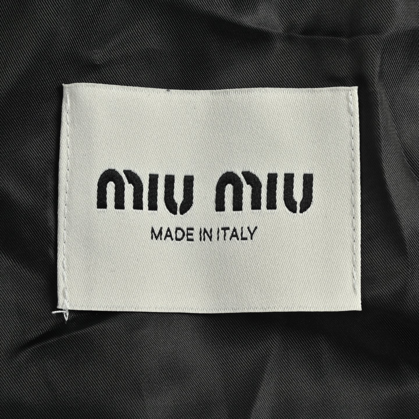 Miu Miu/缪缪 25Fw 羊绒羽绒衬衫夹克