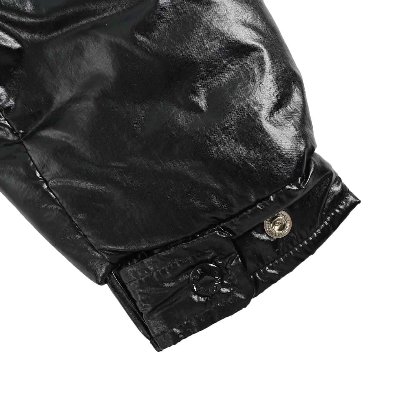 Moncler/蒙口 70周年限定羽绒服 Moncler 羽绒夹克专为庆祝品牌70周年而设