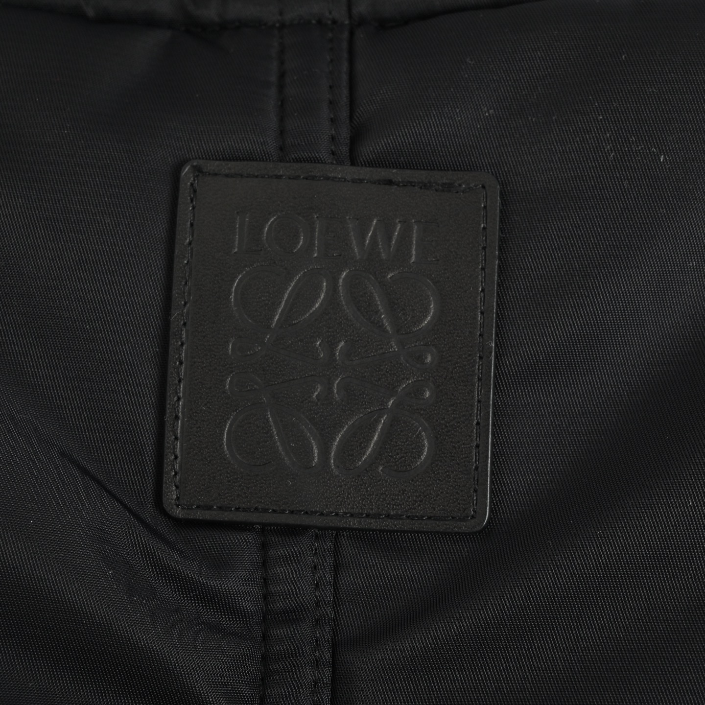 Loewe/罗意威 钩扣飞行员棉服 定制密织磐曜科技尼龙