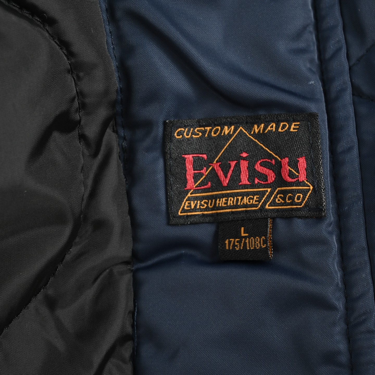Evisu/福神 25Fw 锦鲤踏浪刺绣棉服外套