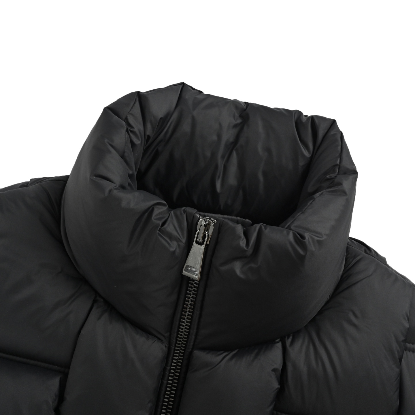 Moncler/蒙口 25Fw 编织马甲 Moncler x Christopher Raxxy 明星同款 男女款3D绗缝拉链羽服