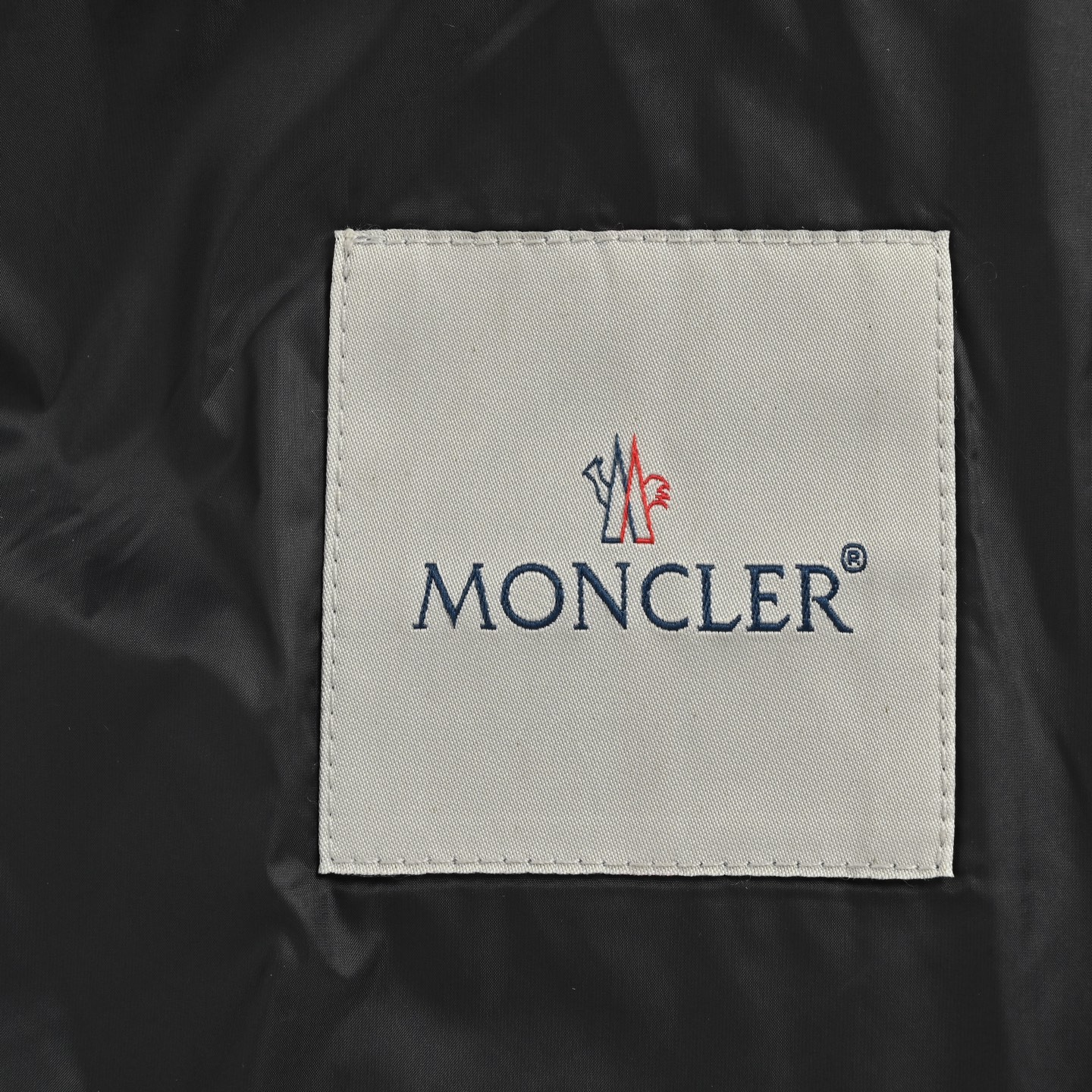 Moncler/蒙口 25Fw 编织马甲 Moncler x Christopher Raxxy 明星同款 男女款3D绗缝拉链羽服