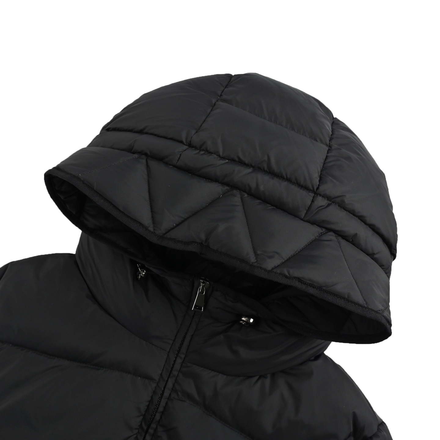 Moncler/蒙口 Avoce女士收腰连帽羽绒服 Moncler Avoce短款羽绒服