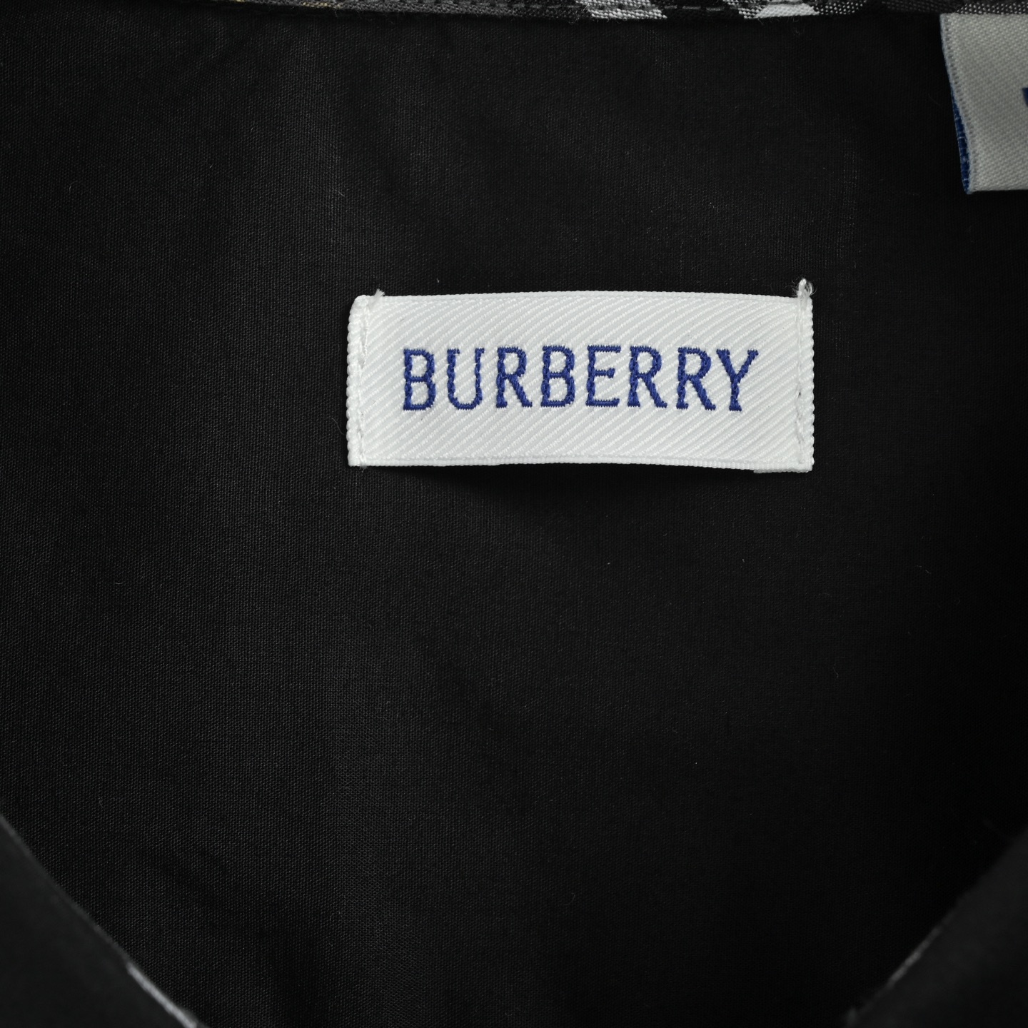 Burberry/巴宝莉 战马标刺绣袖口领口格纹衬衫