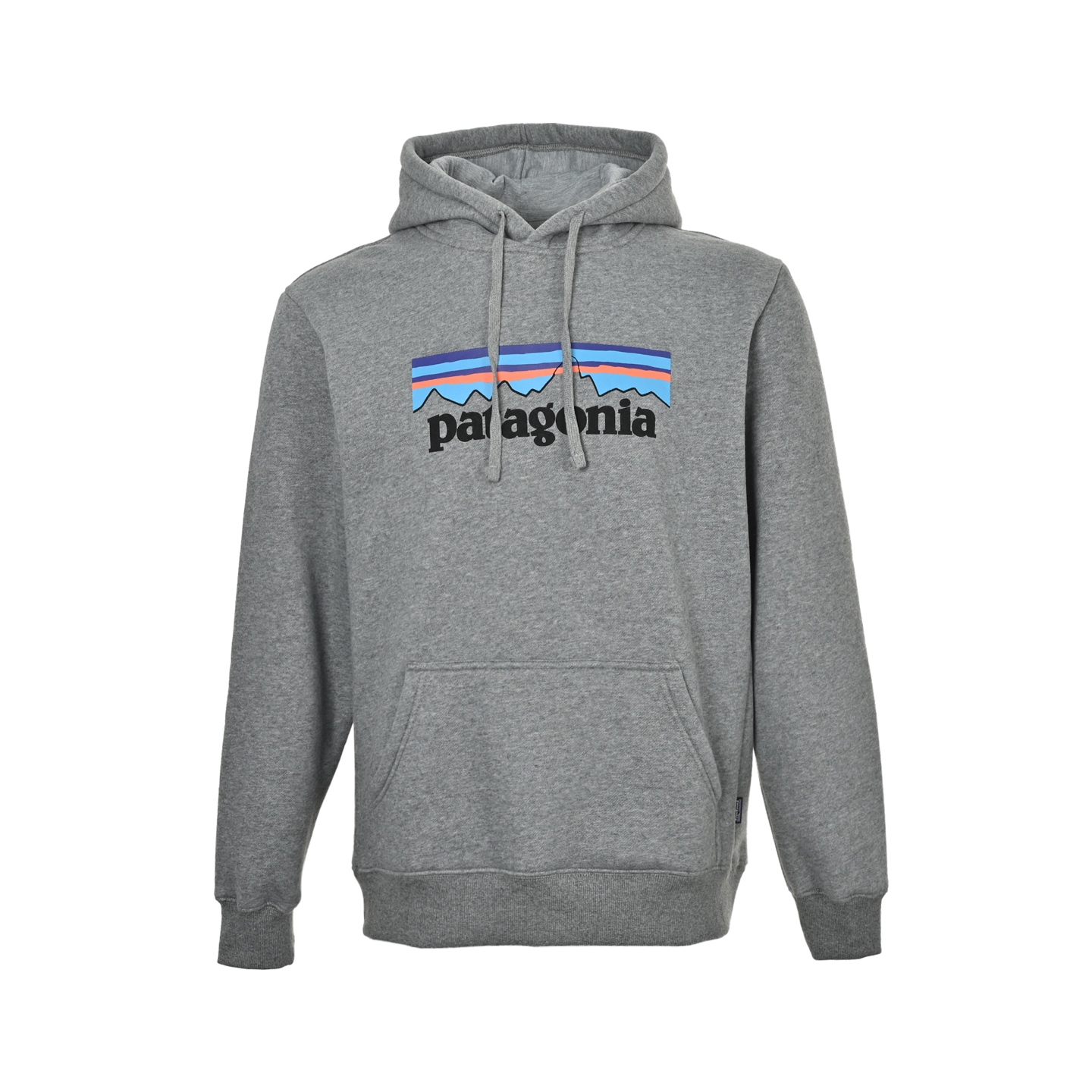 Patagonia/巴塔哥尼亚 P-6 LOGO字母连帽加绒卫衣 男女同款 面料方面:精选300g高支棉混纺材质,亲肤柔软,兼顾透气与保暖性能,适合春秋日常穿着,也能作为冬季内搭.面料耐磨耐洗,不易变形,持久保持挺括感. 工艺细节:采用精密双针走线工艺,整体版型利落干净,领口袖口及下摆螺纹收口设计,增强贴合度与耐用性,细节处彰显品质. 舒适亲肤的高品质棉混纺面料,耐穿不易变形,适合日常高频率穿搭,经典连帽+螺纹收口,版型挺括不挑人,百搭时尚,轻松演绎运动休闲风,一件卫衣即可满足通勤、休闲、户外多场景穿搭,真正的衣橱必备单品. -颜色:黑色、午夜蓝、花灰色