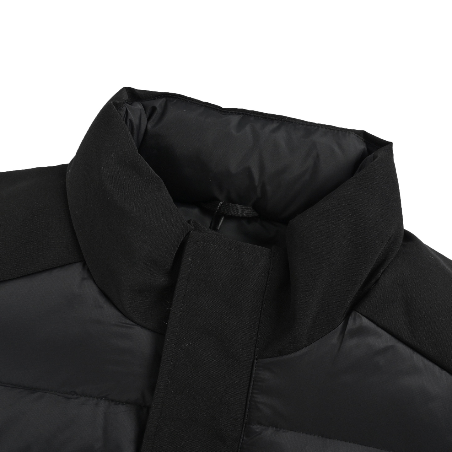 Canada Goose/加拿大鹅 2057款羽绒马甲 这款Freestyle马甲采用羽绒填充