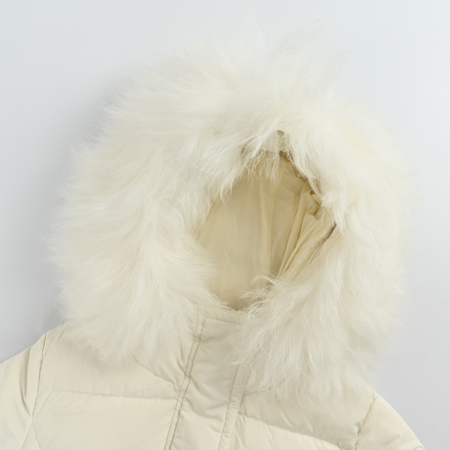 Moncler 蒙口 大口袋长款毛领羽绒服 Moncler经典“大白熊”长款羽绒服-Chinese UA Cheap High Quatity Brand Clothes Bags handbags Sneakers wholesale wholesaler seller from China Factory suppliers Fashion Clothing Shoes best Quality Beautiful Price Moncler 蒙口 大口袋长款毛领羽绒服 Moncler经典“大白熊”长款羽绒服