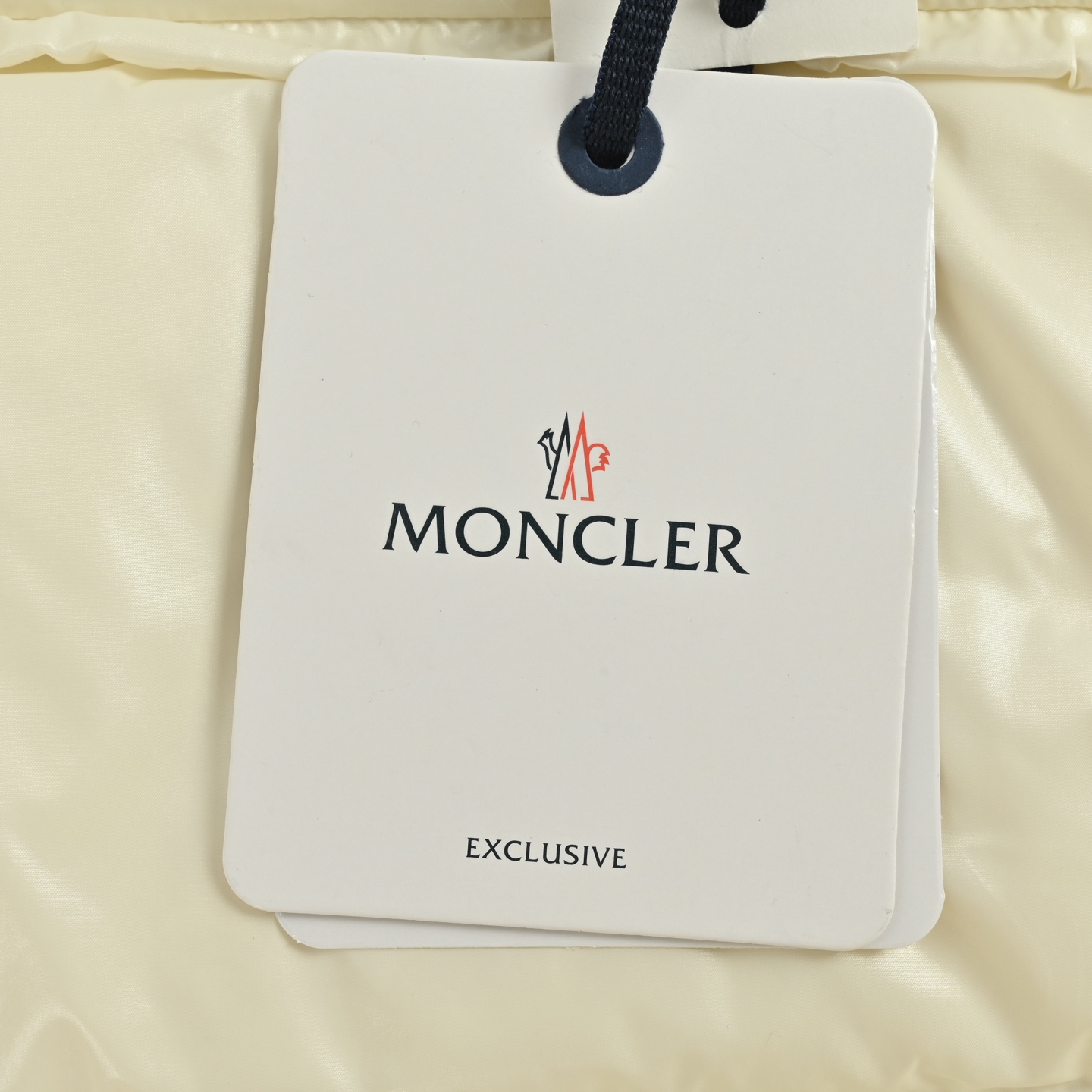 Moncler 蒙口 大口袋长款毛领羽绒服 Moncler经典“大白熊”长款羽绒服-Chinese UA Cheap High Quatity Brand Clothes Bags handbags Sneakers wholesale wholesaler seller from China Factory suppliers Fashion Clothing Shoes best Quality Beautiful Price Moncler 蒙口 大口袋长款毛领羽绒服 Moncler经典“大白熊”长款羽绒服