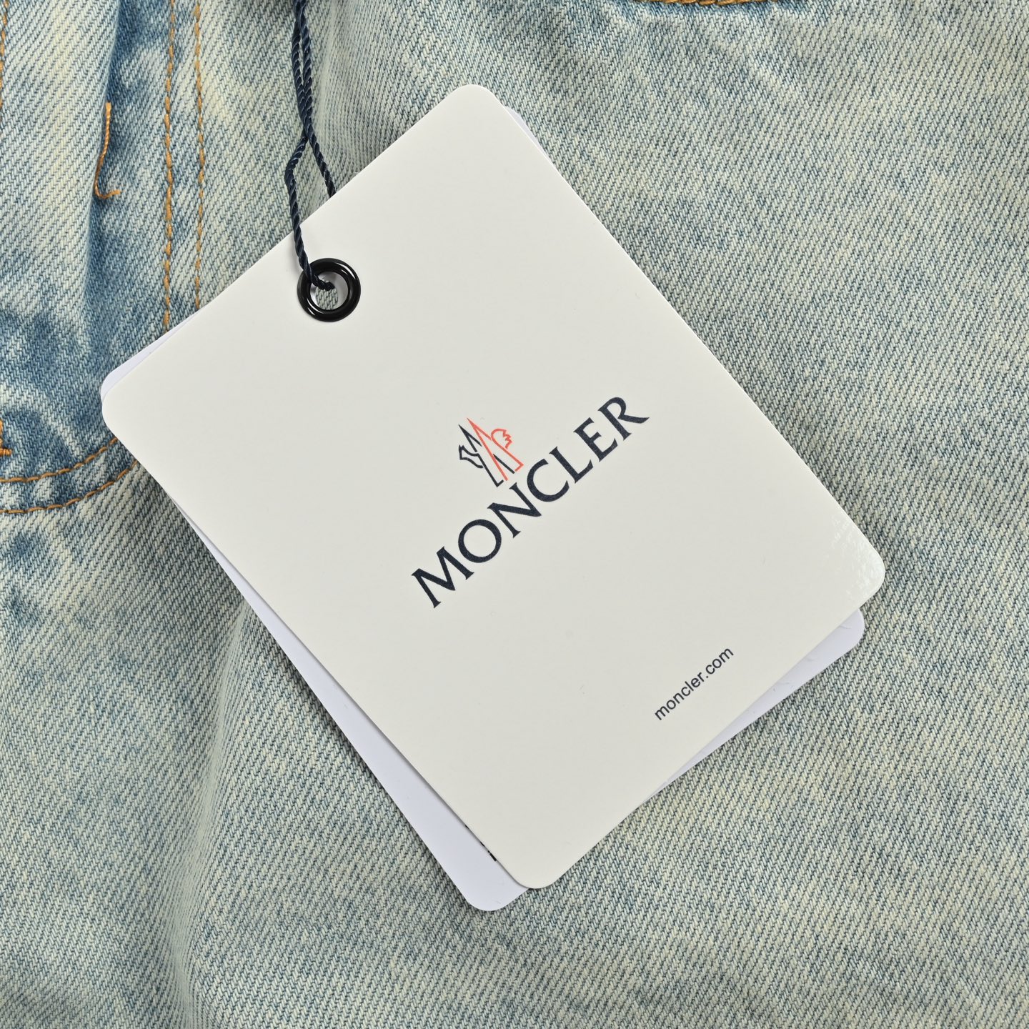 Moncler/蒙口 25Fw 后袋半logo压花牛仔长裤