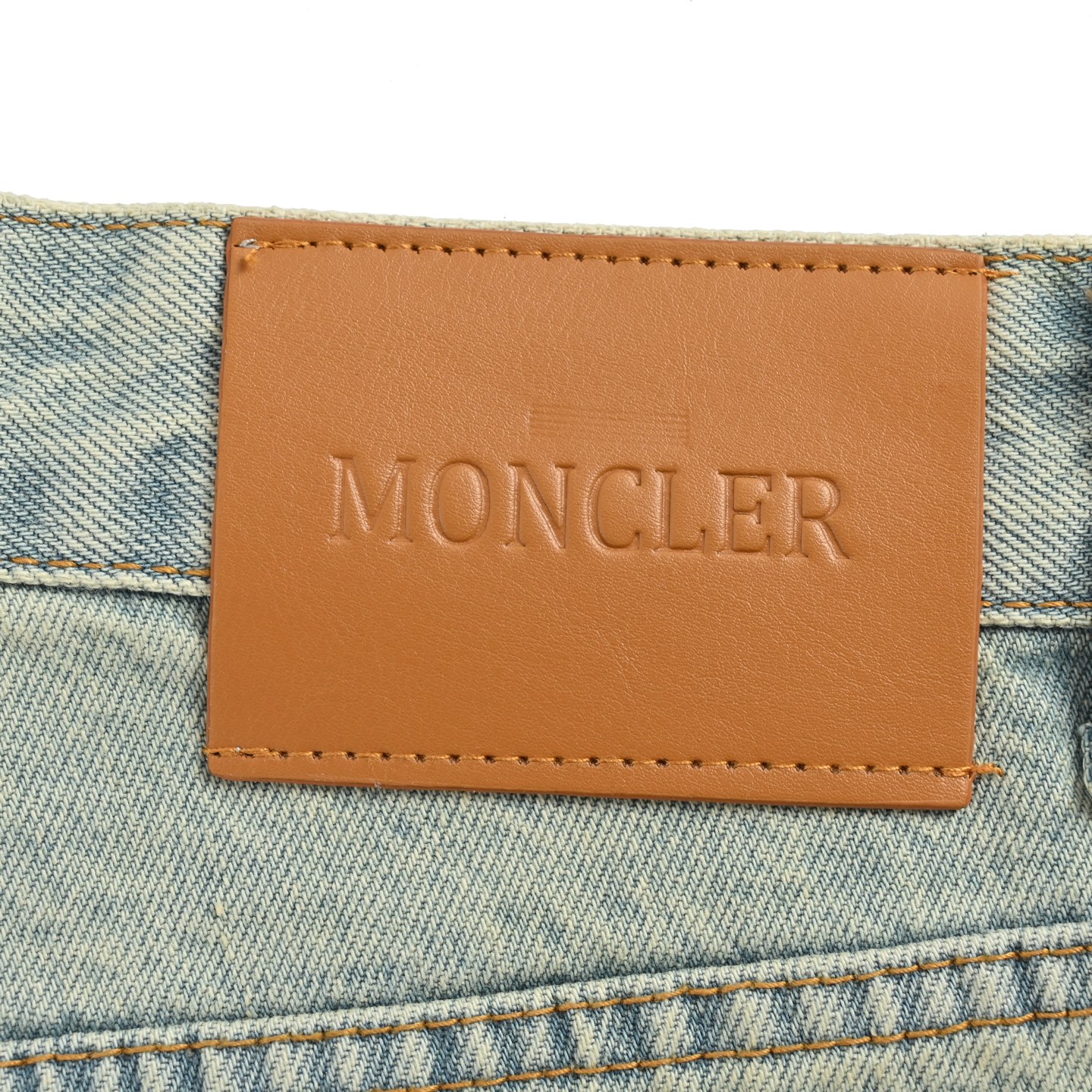 Moncler/蒙口 25Fw 后袋半logo压花牛仔长裤