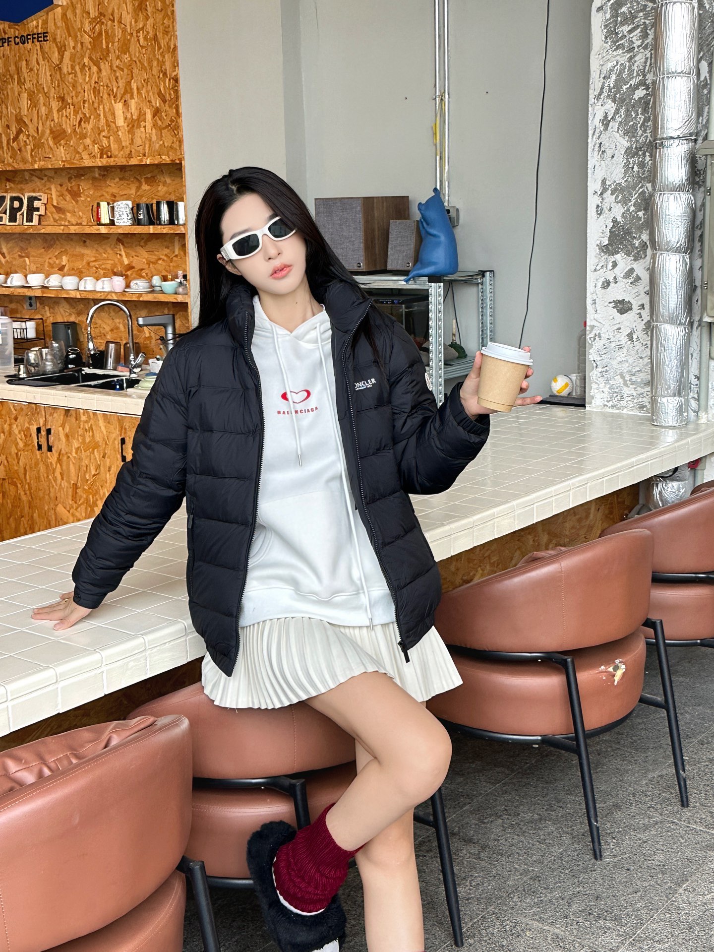 #Moncler/蒙口 25Fw胸前字母立领羽绒服上身效果