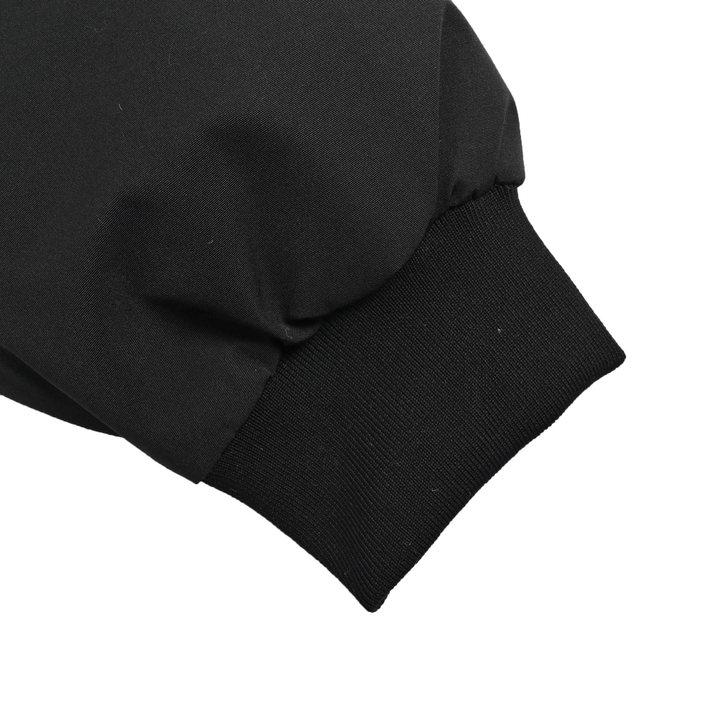 Carhartt WIP 卡哈特徽标连帽拉链棉服