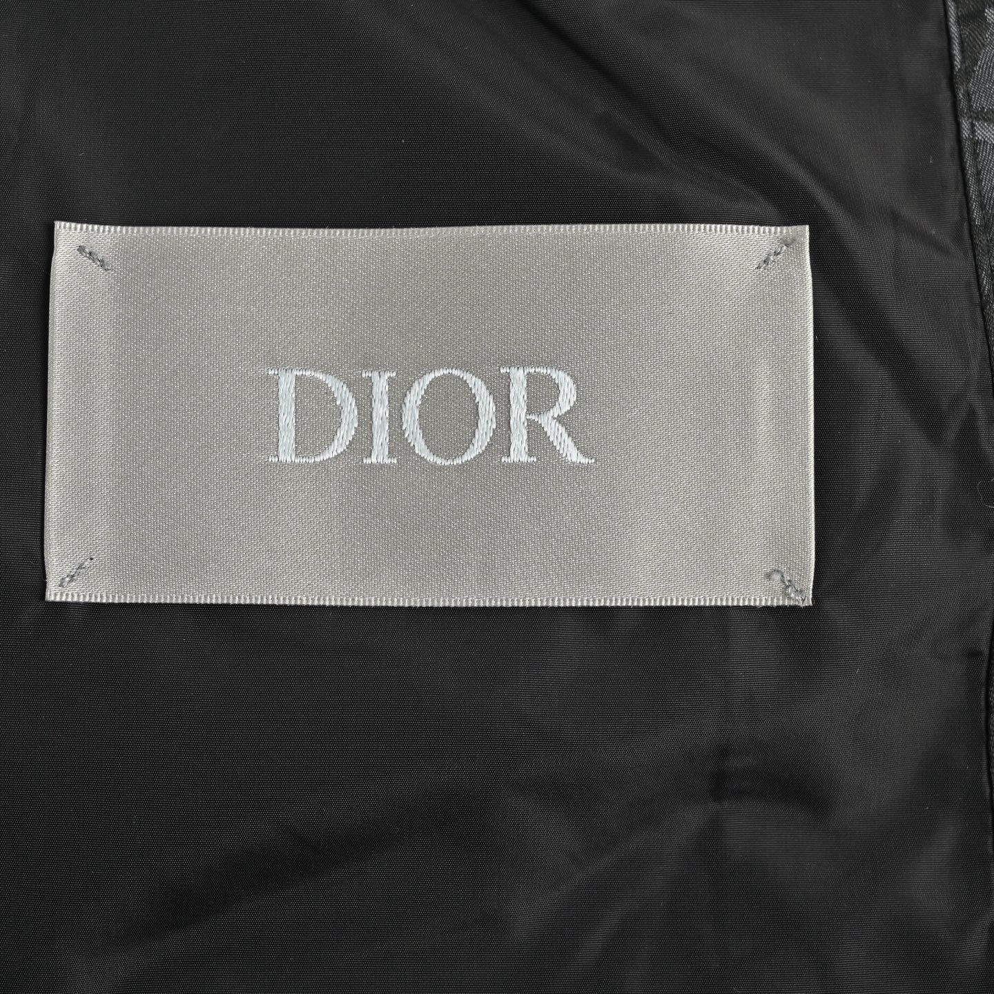 Dior/迪奥 25Fw 新面料老花提花翻领羽绒服