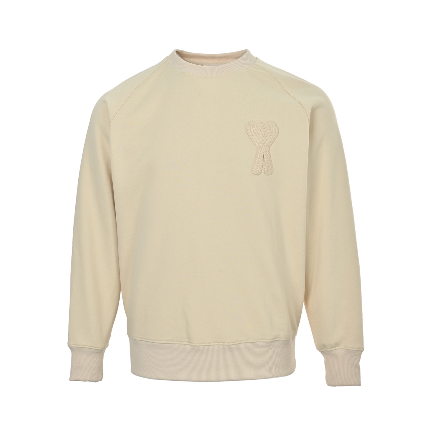 :💰200
Ami 爱心钩针刺绣圆领卫衣
抛开一切乱七八糟的话术 我们直接来到商品参数:
✅ 380g定制粗糙手感面料
✅正确插肩袖做工 每一处细节100%还原官网
✅螺纹采用500g高克重重磅纯棉螺纹 同缸同色定织定染 与面料无色差 机洗水洗不易变形
✅织带采用定染高密高厚度V型织带 对标官网
✅吊牌侧面悬挂 官网正确版本 2025版两张水洗唛 区别市面3张4张的乱贴错误版本
✅版型遵照官网 全球购上架无压力
✅正确12c高克重包装
Size:S-XL
颜色:黑色 藏青 杏色 杏红