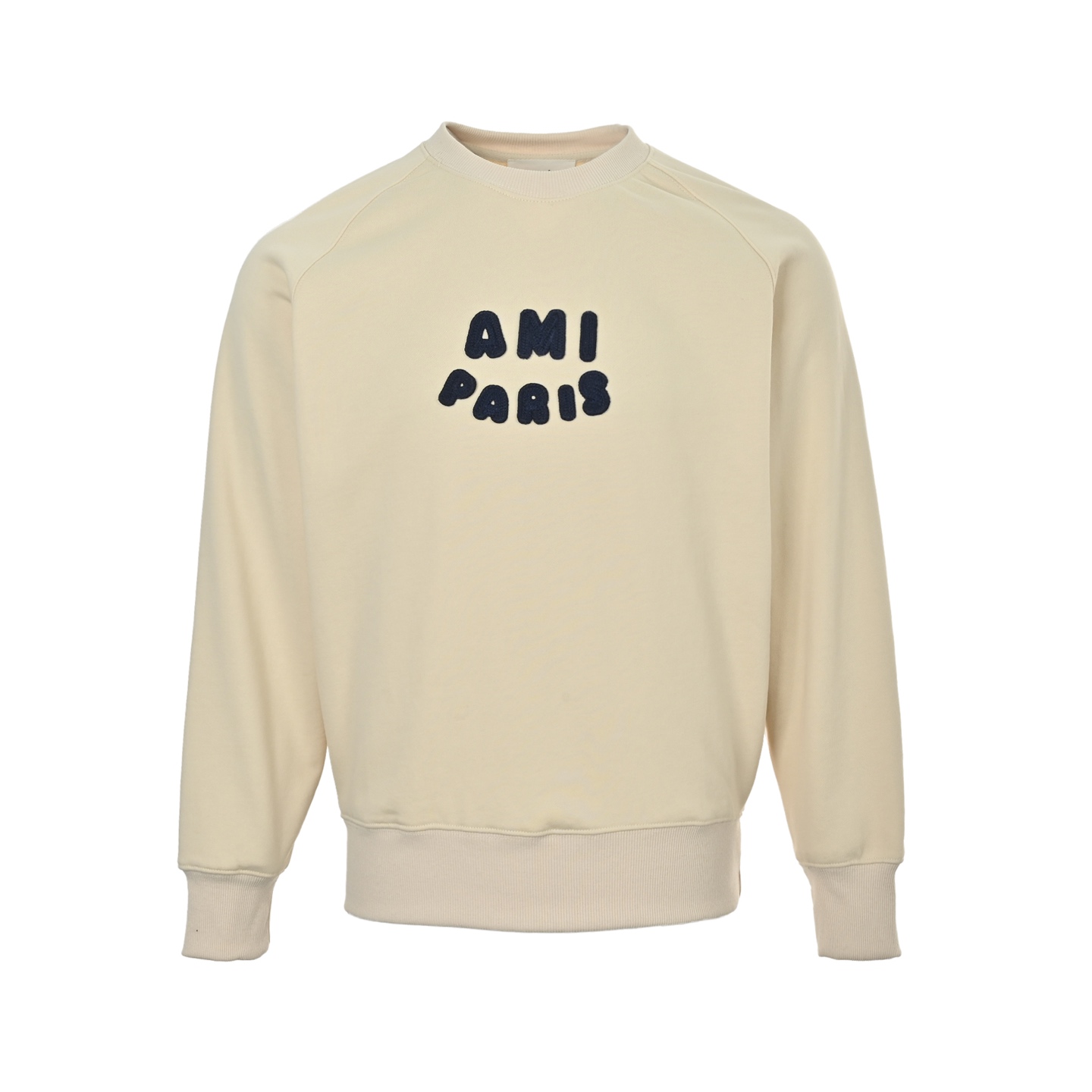 :💰200
Ami 钩针刺绣字母圆领卫衣
抛开一切乱七八糟的话术 我们直接来到商品参数:
✅ 380g定制粗糙手感面料
✅正确插肩袖做工 每一处细节100%还原官网
✅螺纹采用500g高克重重磅纯棉螺纹 同缸同色定织定染 与面料无色差 机洗水洗不易变形
✅织带采用定染高密高厚度V型织带 对标官网
✅吊牌侧面悬挂 官网正确版本 2025版两张水洗唛 区别市面3张4张的乱贴错误版本
✅版型遵照官网 全球购上架无压力
✅正确12c高克重包装
Size:S-XL
颜色:杏色 藏青