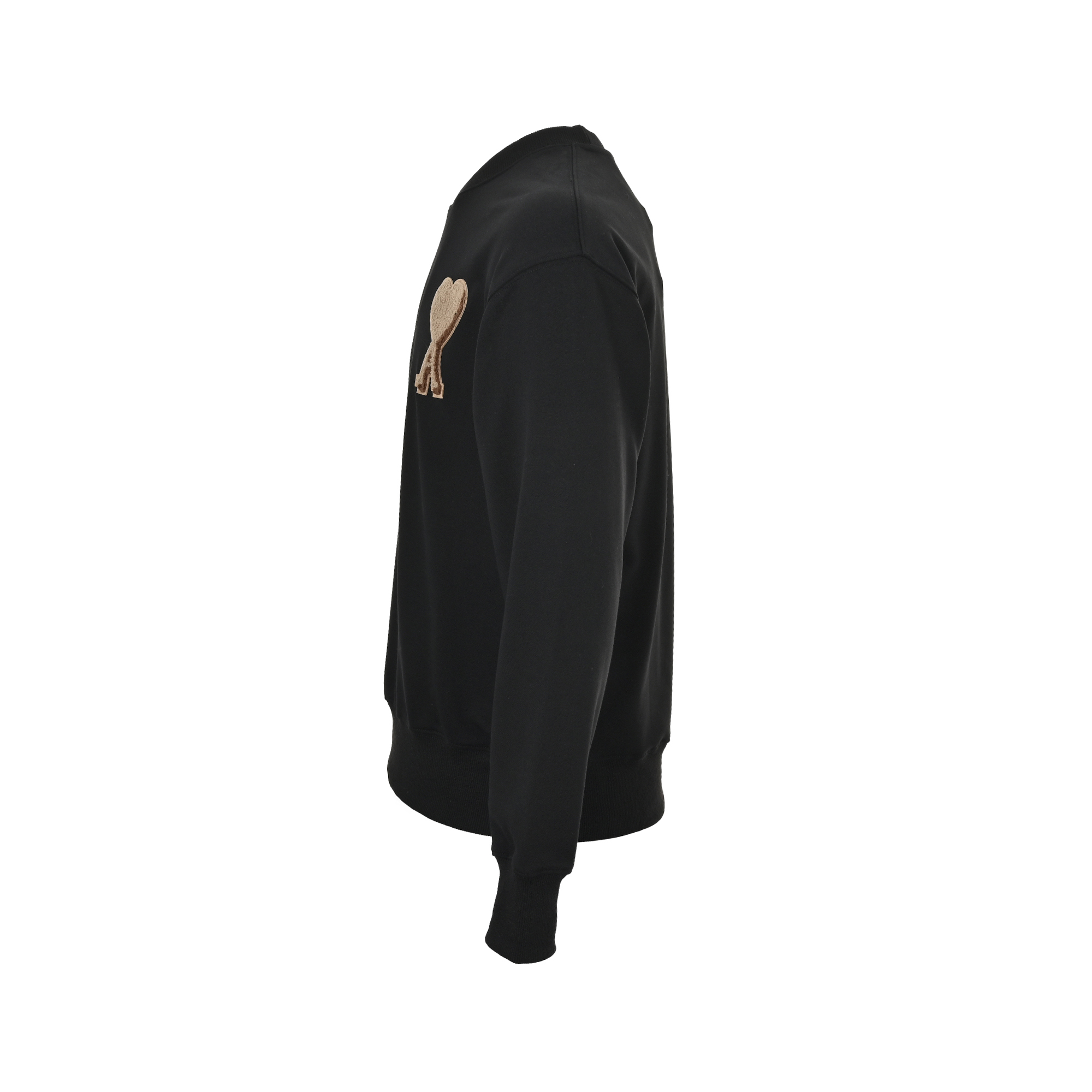 本地自取:💰200
Ami 重影爱心毛巾绣圆领卫衣
抛开一切乱七八糟的话术 我们直接来到商品参数:
✅ 380g定制粗糙手感面料
✅正确插肩袖做工 每一处细节100%还原官网
✅螺纹采用500g高克重重磅纯棉螺纹 同缸同色定织定染 与面料无色差 机洗水洗不易变形
✅织带采用定染高密高厚度V型织带 对标官网
✅吊牌侧面悬挂 官网正确版本 2025版两张水洗唛 区别市面3张4张的乱贴错误版本
✅版型遵照官网 全球购上架无压力
✅正确12c高克重包装
Size:S-XL
颜色:黑色