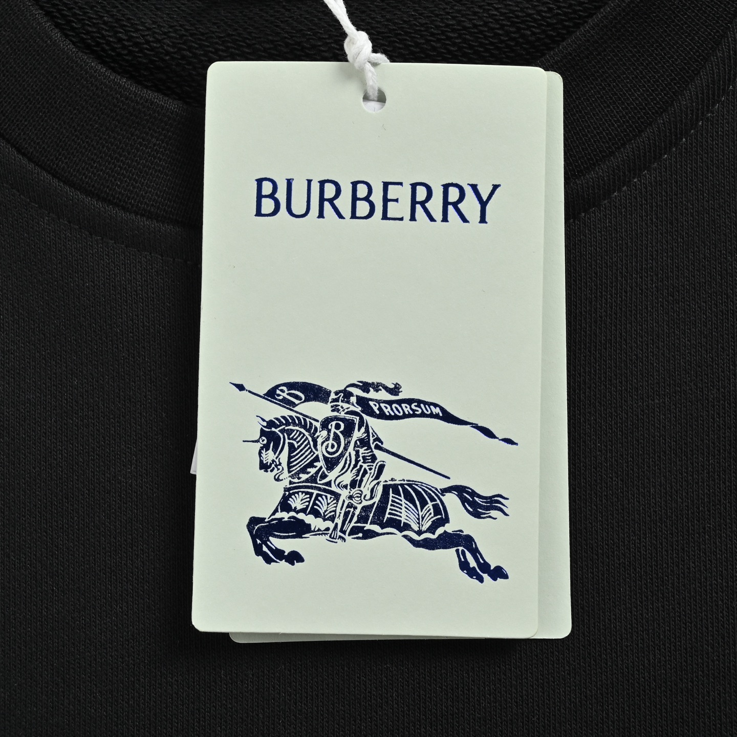 Burberry/巴宝莉25Fw 格纹战马印花圆领卫衣