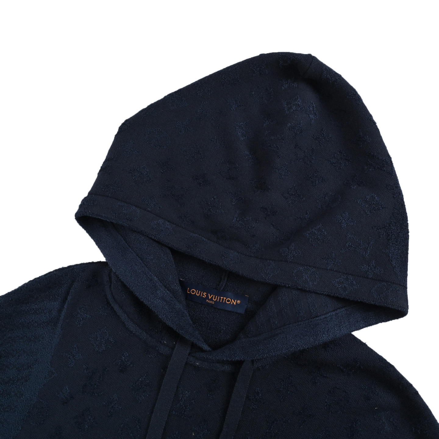 本地自取:💰300
Louis Vuitton/路易威登 提花拼接针织连帽卫衣
正品14999购入开发,60支高品精疏棉纱,18支人棉蜈蚣松纱,采用日本进口机(Muratec)14针织机,毛料提花,毛料洗水,定制1:1商标,宽松版型
#所有针织、毛衣织造而成的成衣都不建议机洗、或高温烘干!
Size:S-XL