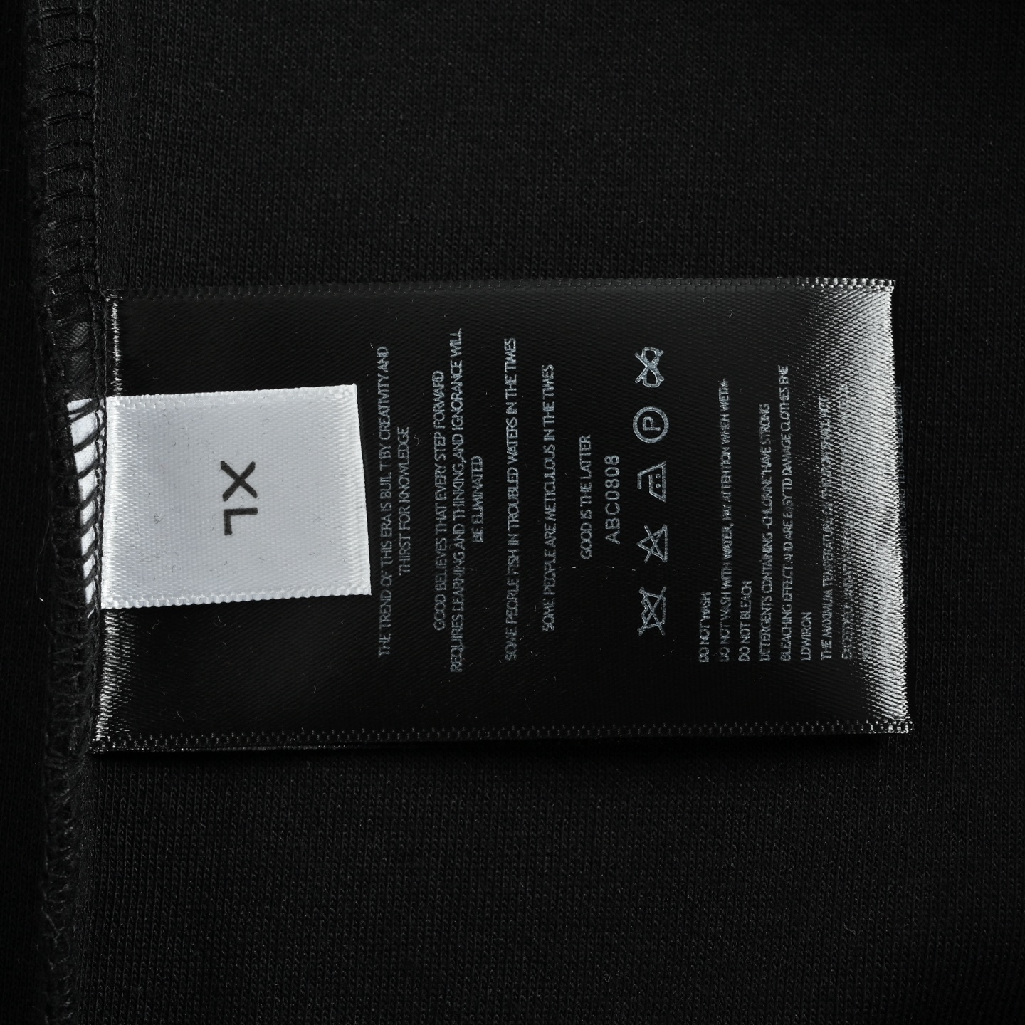 Good Brand 25Fw 马卡龙彩色珍珠烤瓷字母长袖T恤 黑色 白色