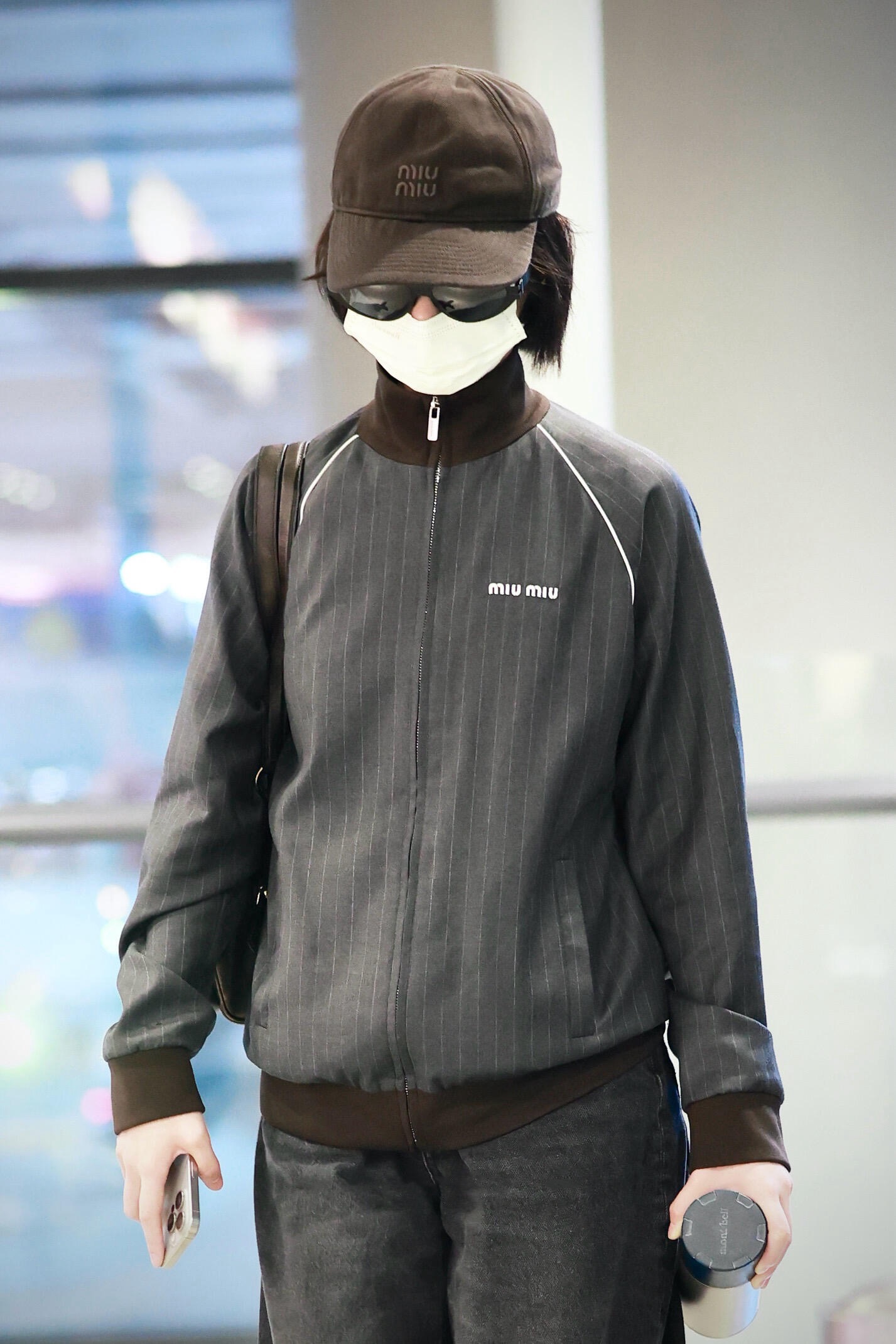 #Miu Miu/缪缪 细条纹套装拉链夹克外套上身效果