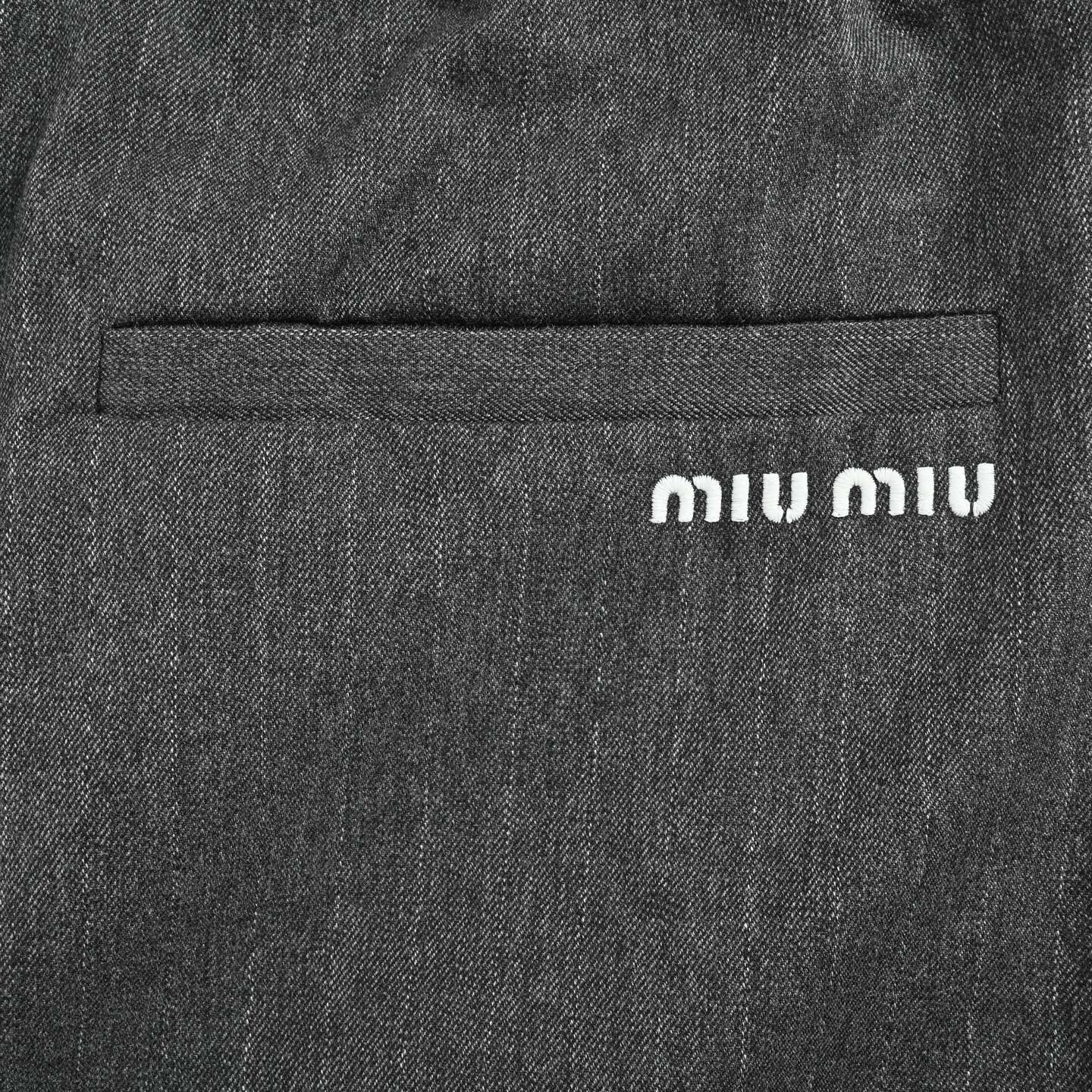 Miu Miu/缪缪 细条纹套装直筒长裤