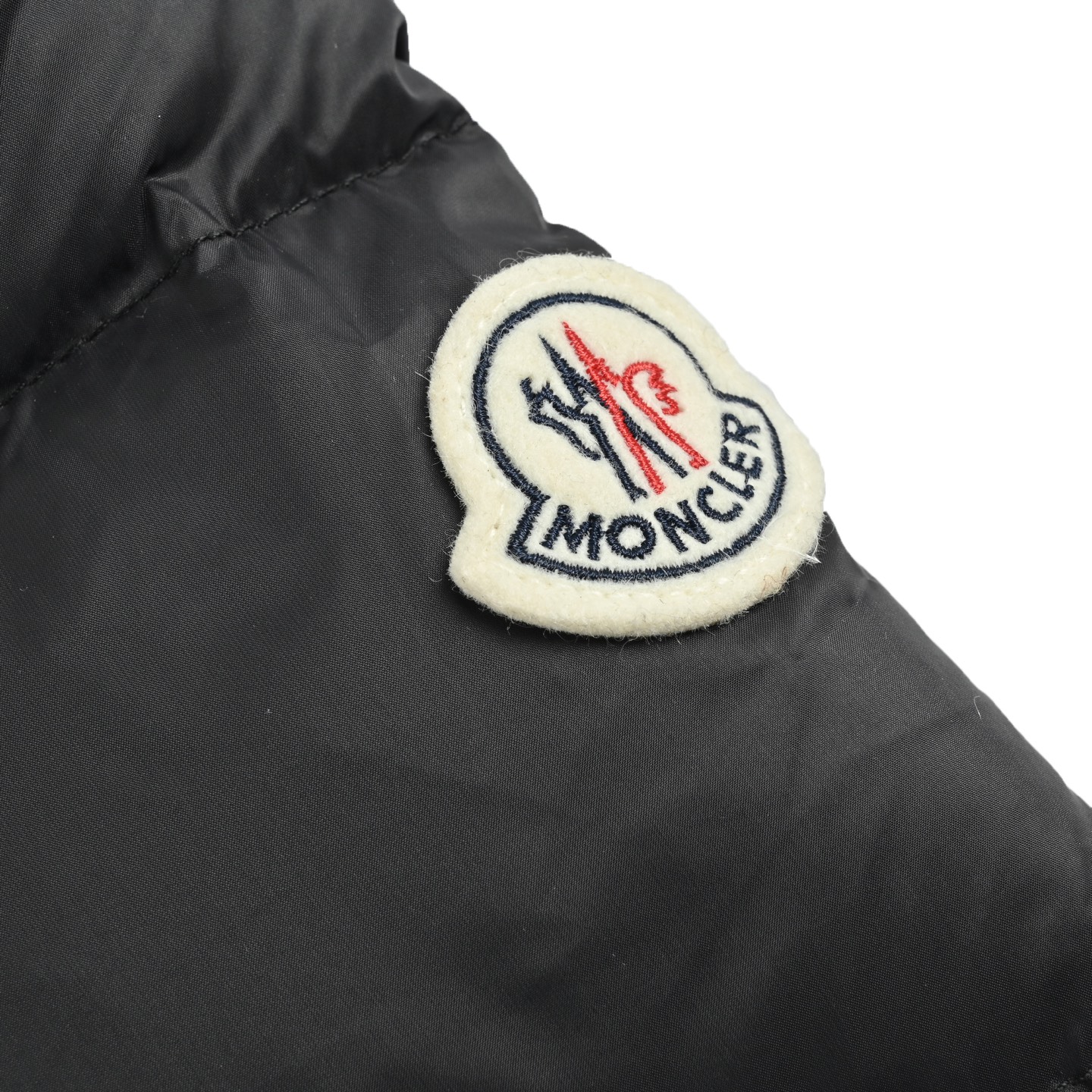 Moncler/蒙口 Hermifur毛领收腰长款羽绒服 白色 黑色 卡其色