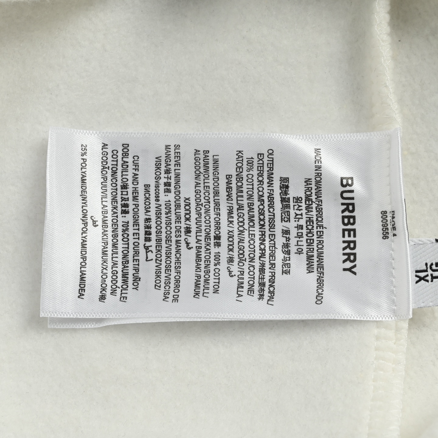 Burberry/巴宝莉 25Fw彩色战马连帽卫衣