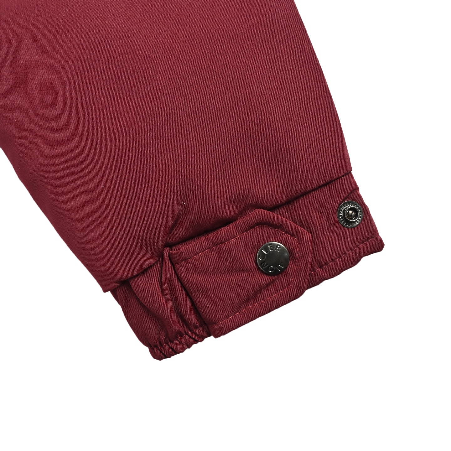 Moncler 蒙口 Gamme Rouge双口袋连帽羽绒服 Moncler Gamme Rouge男士羽绒服-Chinese UA Cheap High Quatity Brand Clothes Bags handbags Sneakers wholesale wholesaler seller from China Factory suppliers Fashion Clothing Shoes best Quality Beautiful Price Moncler 蒙口 Gamme Rouge双口袋连帽羽绒服 Moncler Gamme Rouge男士羽绒服