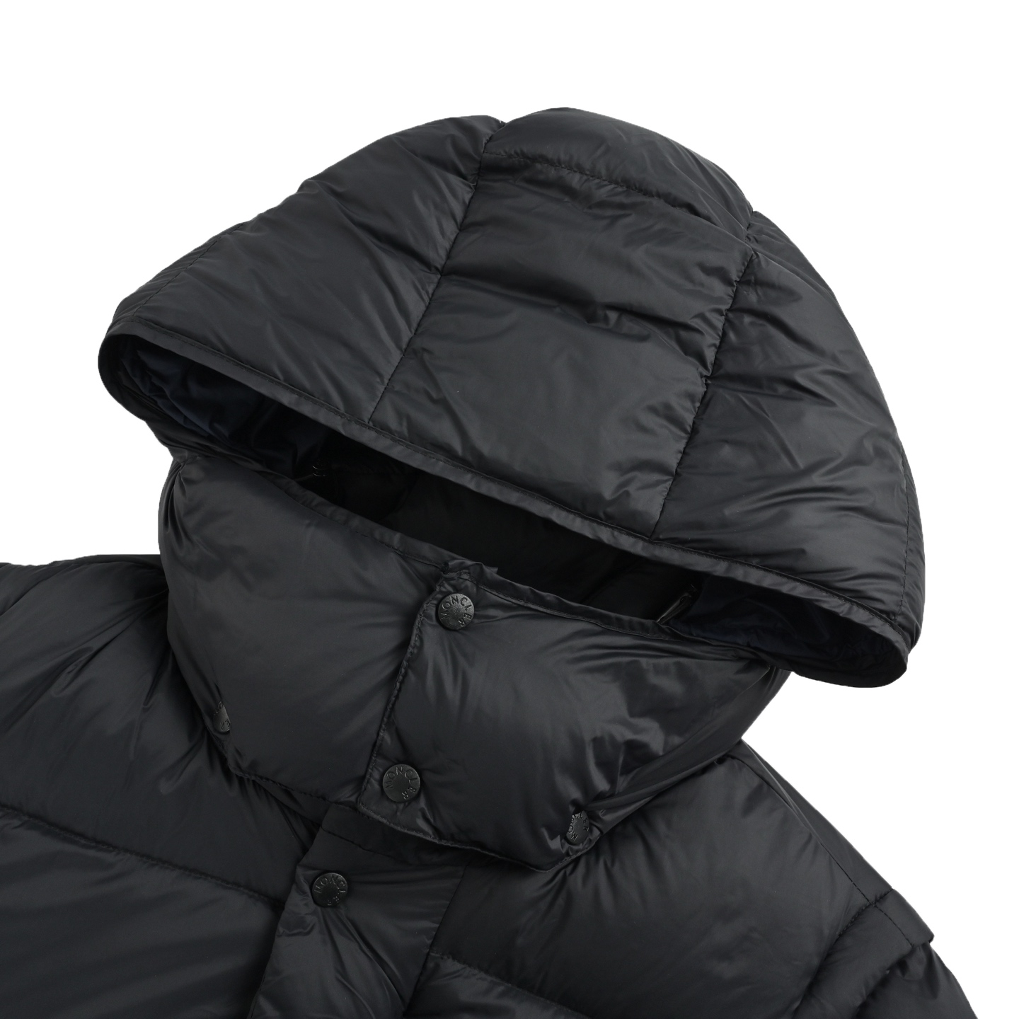 #90绒版本 Moncler/蒙口 CYCLONE 大标袖子可拆卸连帽羽绒服 Moncler Cyclone系列羽绒服