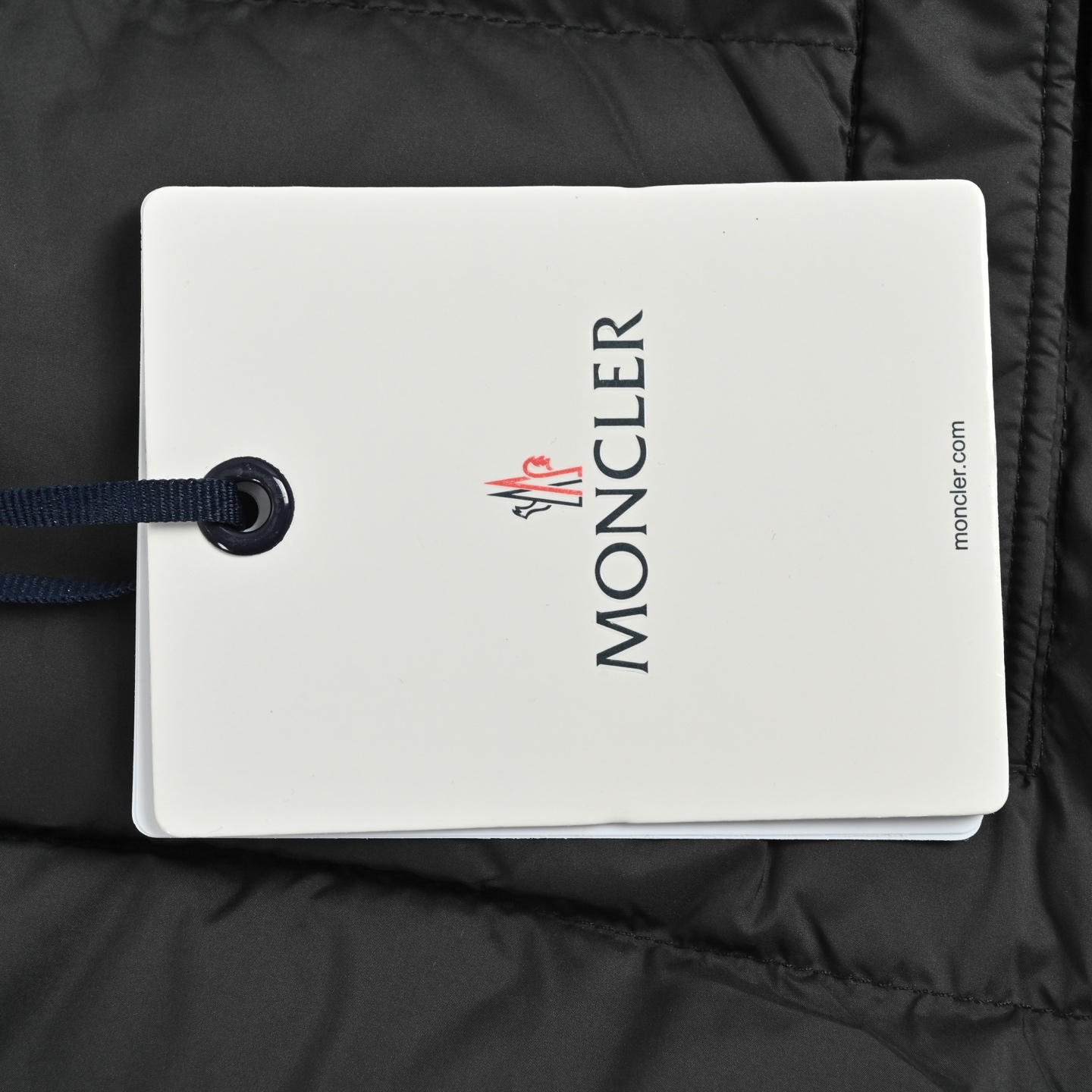 90绒版本 Moncler/蒙口 哑光雾面玛雅连帽羽绒服