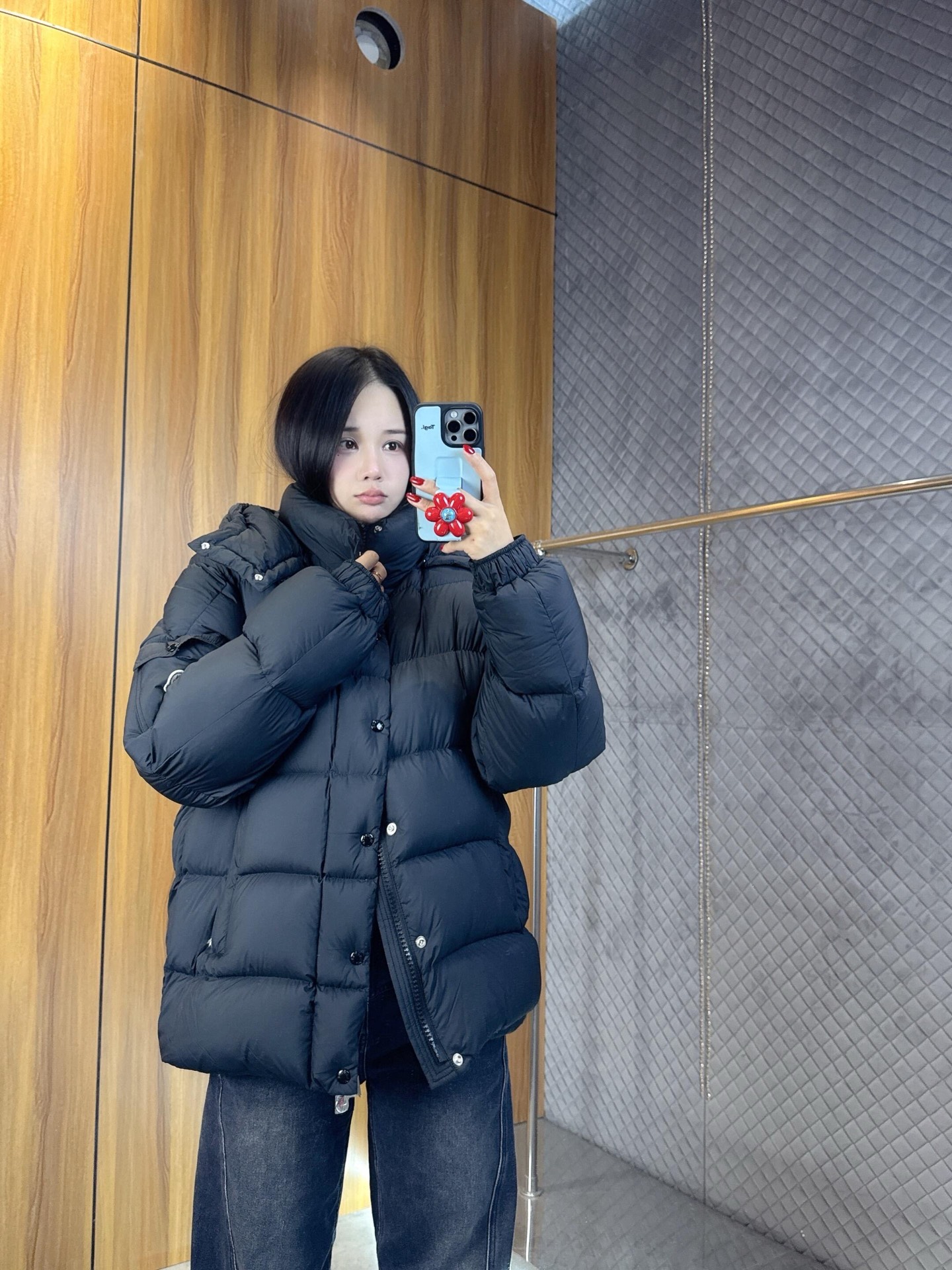 _dqq9s9hkPkR_qkvXpNidEqkVqrIchp85GOMyBDg