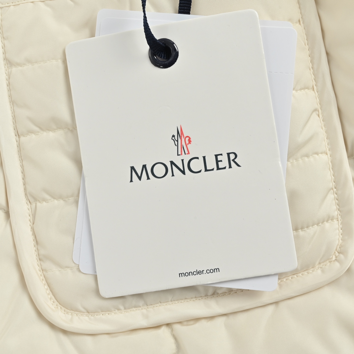 Moncler 蒙口 绗缝双口袋针织拼接羽绒服 Moncler经典羊绒针织拼接羽绒服-Chinese UA Cheap High Quatity Brand Clothes Bags handbags Sneakers wholesale wholesaler seller from China Factory suppliers Fashion Clothing Shoes best Quality Beautiful Price Moncler 蒙口 绗缝双口袋针织拼接羽绒服 Moncler经典羊绒针织拼接羽绒服