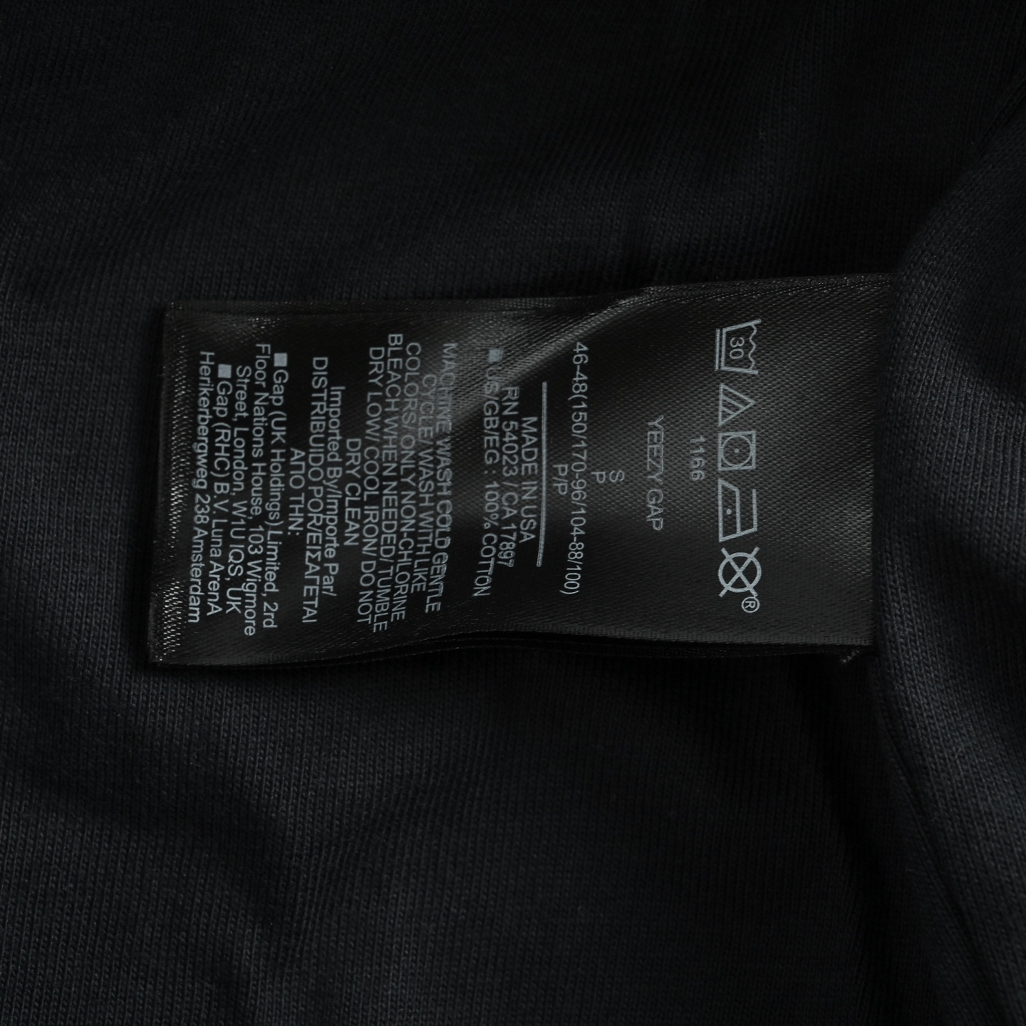Balenciaga & Yeezy &GAP 三方联名太平鸽连帽卫衣