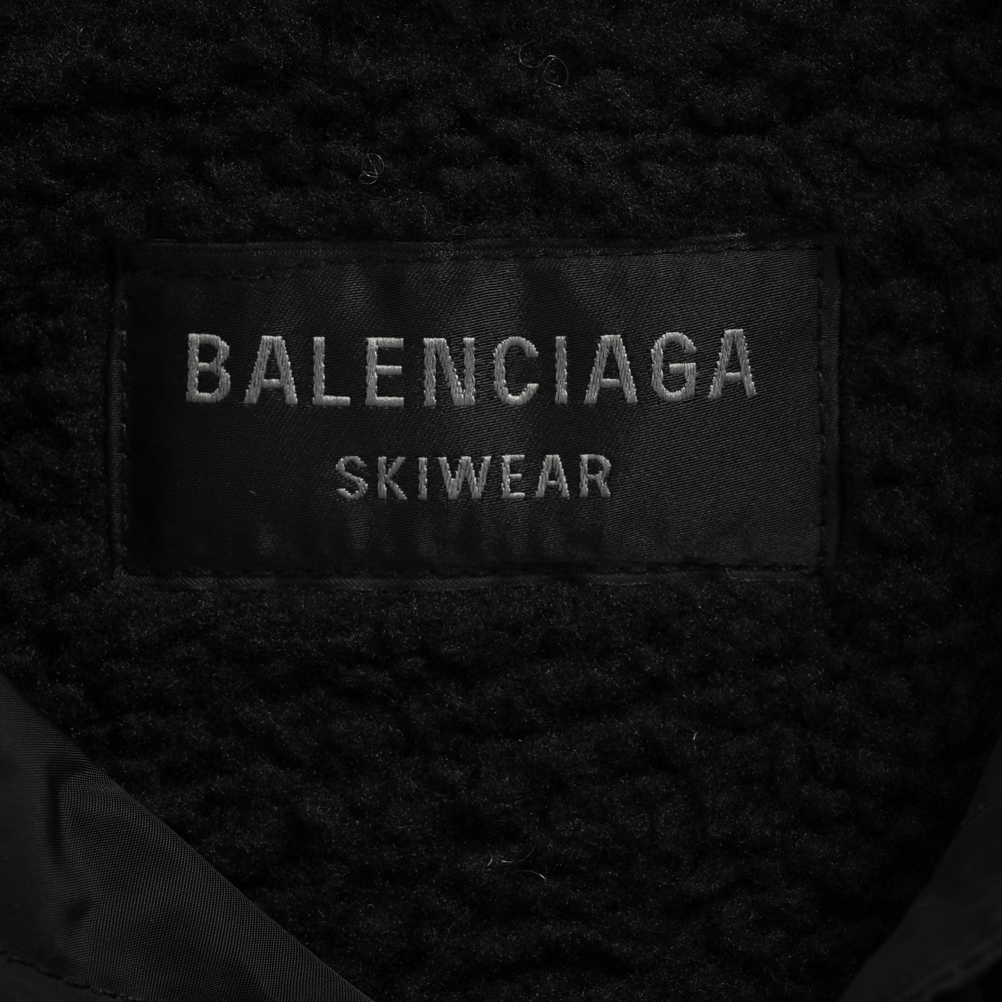 Balenciaga/巴黎世家 滑雪羊羔绒连帽冲锋衣