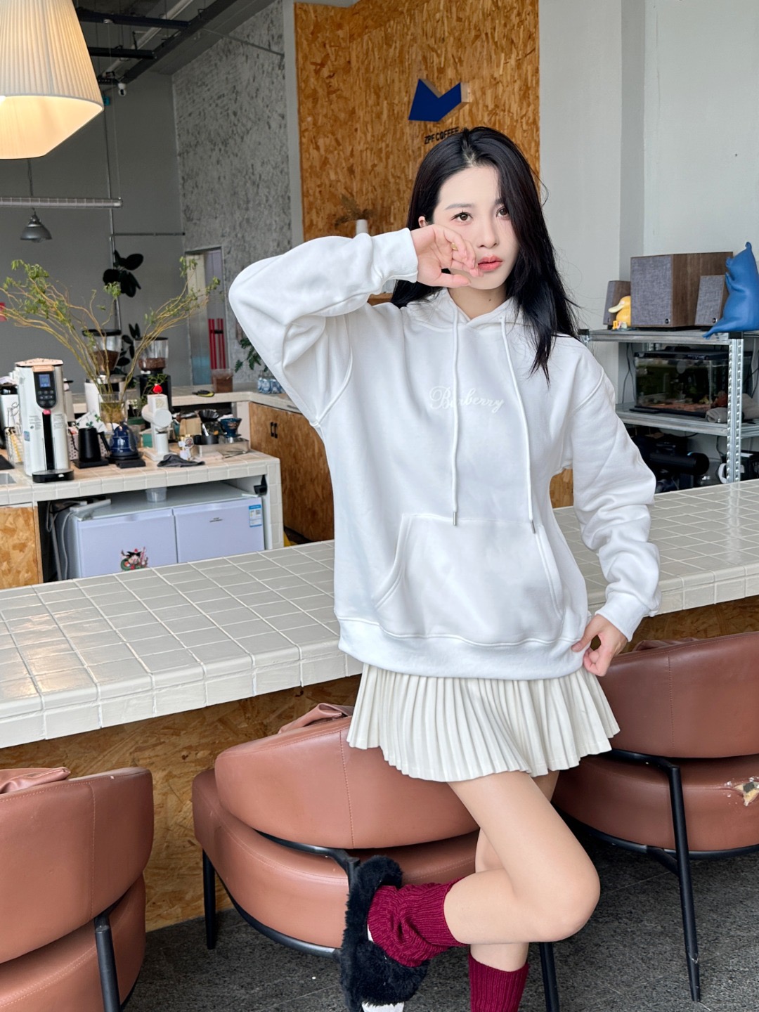 #Burberry/巴宝莉 25Fw 签名格纹字母印花连帽卫衣上身效果