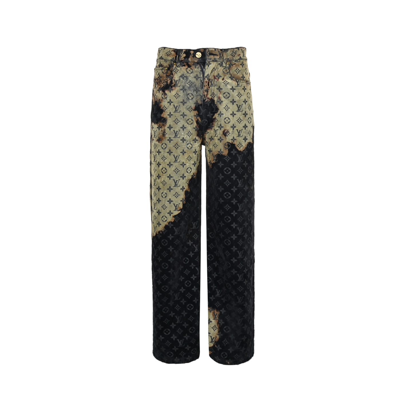 本地自取:💰480
Louis Vuitton/路易威登 火烧云篝火植绒套装牛仔裤
原28,000购入,采用斜纹织法的提花植绒单宁布,质地厚实斜纹的肌理感、纹路清晰经过适当处理。面料制作定染色纺纱线进行植绒,全幅经典老花图案。整片红外线激光定位裁剪后成衣,纯手工剪裁大身对花对位,裁片对花位剪裁定位复合,全幅横纹粗线单针刺绣固定。从腰头、裤袋、口袋都做到高定缝纫对花标准,多工艺流程独家开发定制,面料损耗巨大。每一件都是由洗水经验丰富的师傅,用纱布蘸取丙烯颜料涂鸦按原样定位方式均匀手工涂抹在植绒表面,控制染色时间,次品报废率极高,每件大货呈现出独一无二的火烧云效果。
Size:30-32-34-36