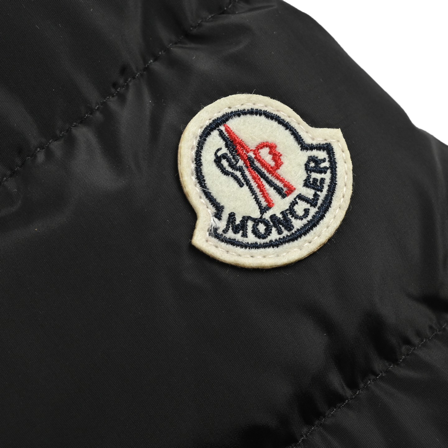 Moncler/蒙口 小辣椒收腰长款羽绒服