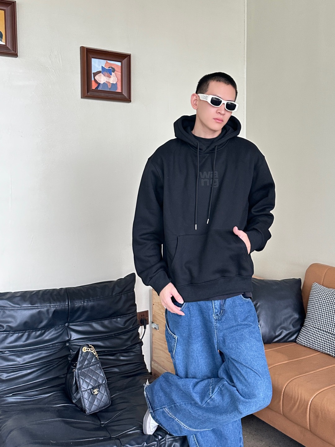 _d4s9sPM-oHYqEPb8rr4V4CKxsB6r7uVzDz1u-5w