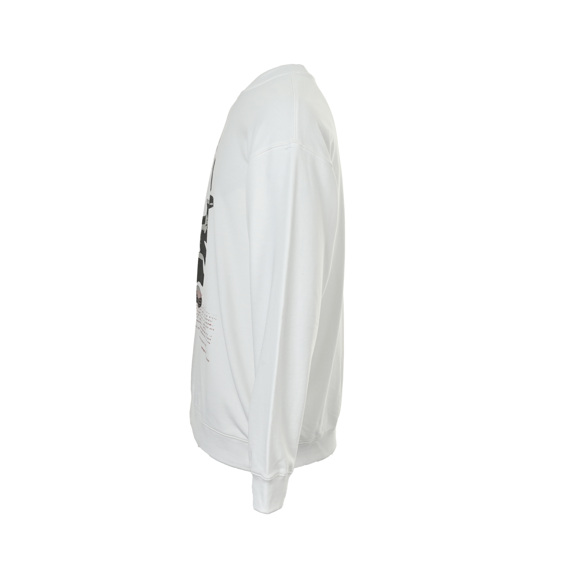 本地自取:💰200
Maison Margiela/马吉拉New Vogue 联名款圆领卫衣
颜色:白色
穿着方式:圆领
面料:棉
男女同款
Size:S-XL