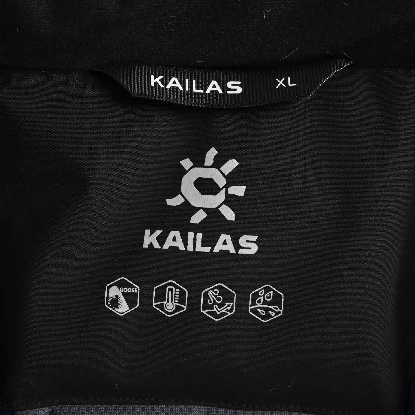 Kailas/凯乐石 蒙塔娜FLT中长款羽绒服 黑色 象牙白