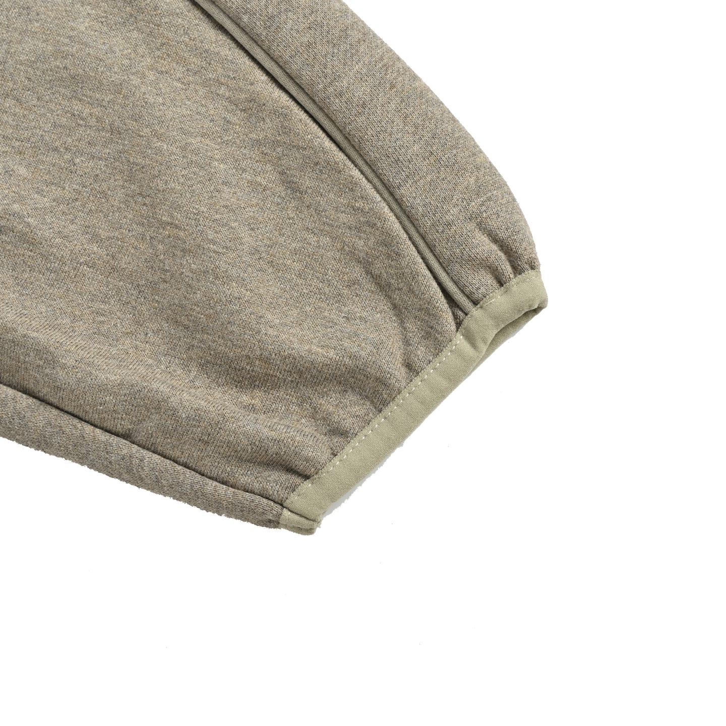 Fear of god ESSENTIALS 小字母刺绣拉链夹克外套