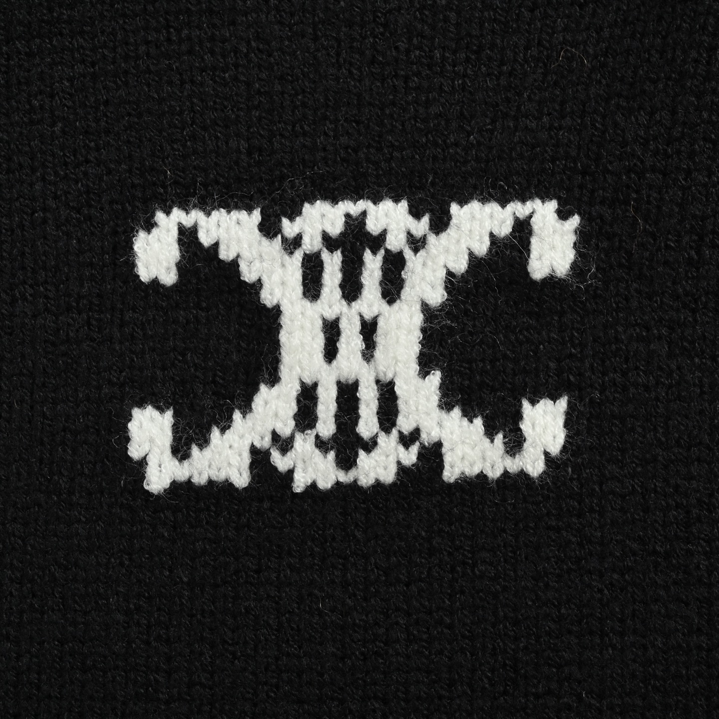 Celine/赛琳 胸口凯旋门提花logo毛衣 CELINE这款男士羊绒毛衣