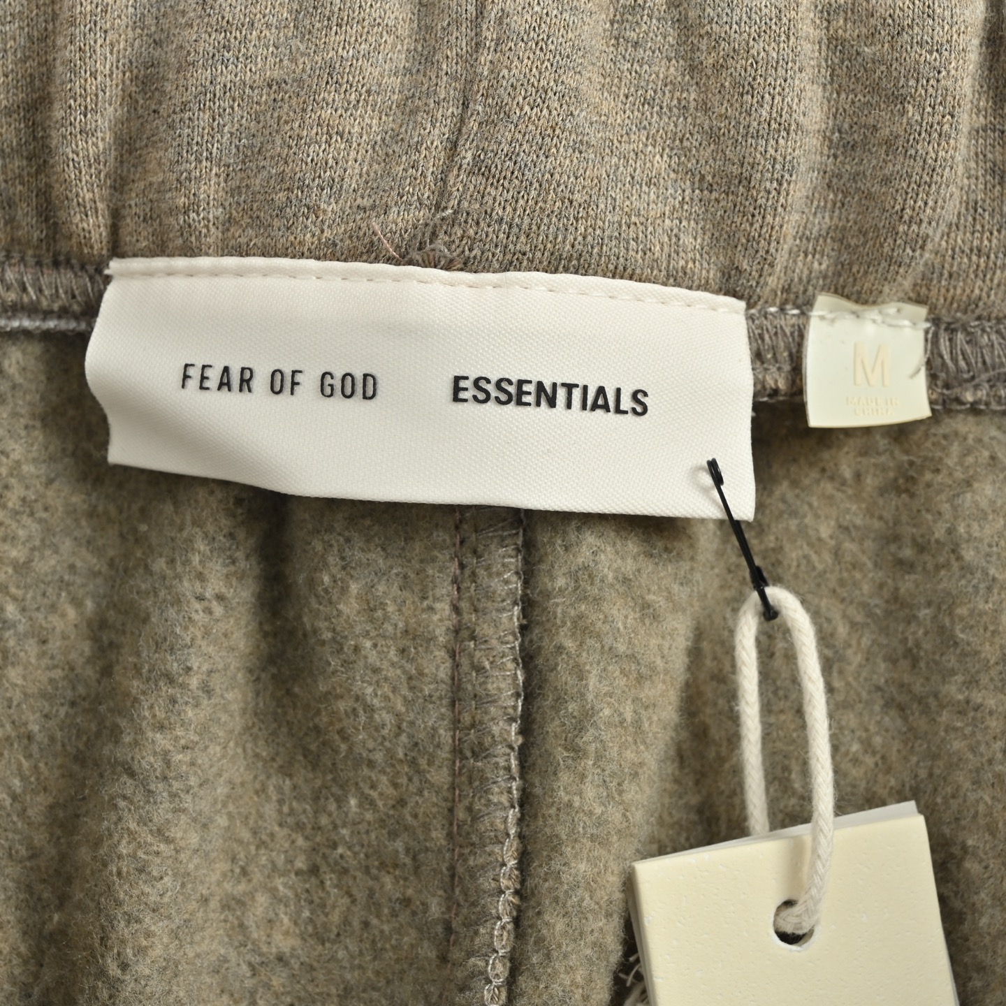 Fear of god Fog复线ESSENTIALS金属压胶长裤