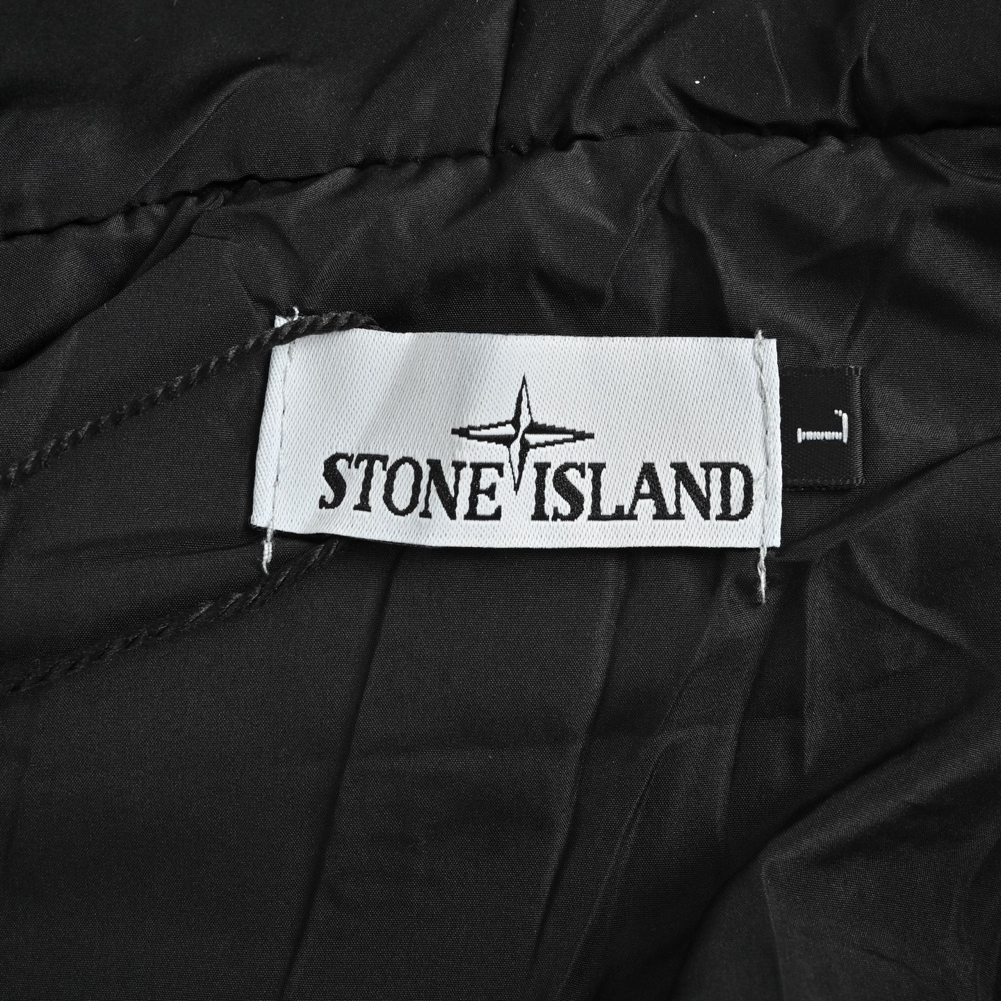 Stone Island/石头岛 金属尼龙袖标棉服外套